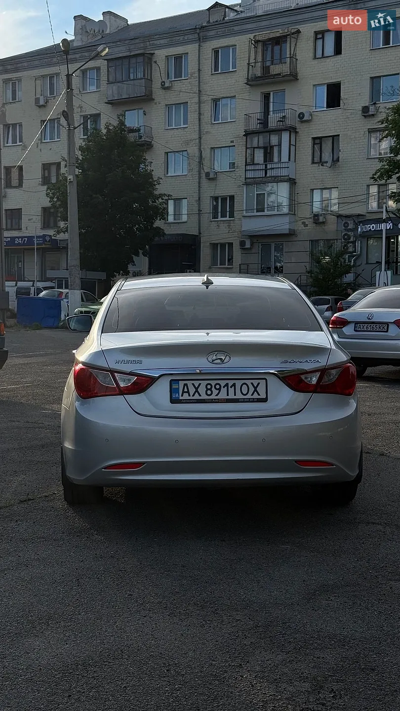 2011 Hyundai Sonata - мініатюра 6