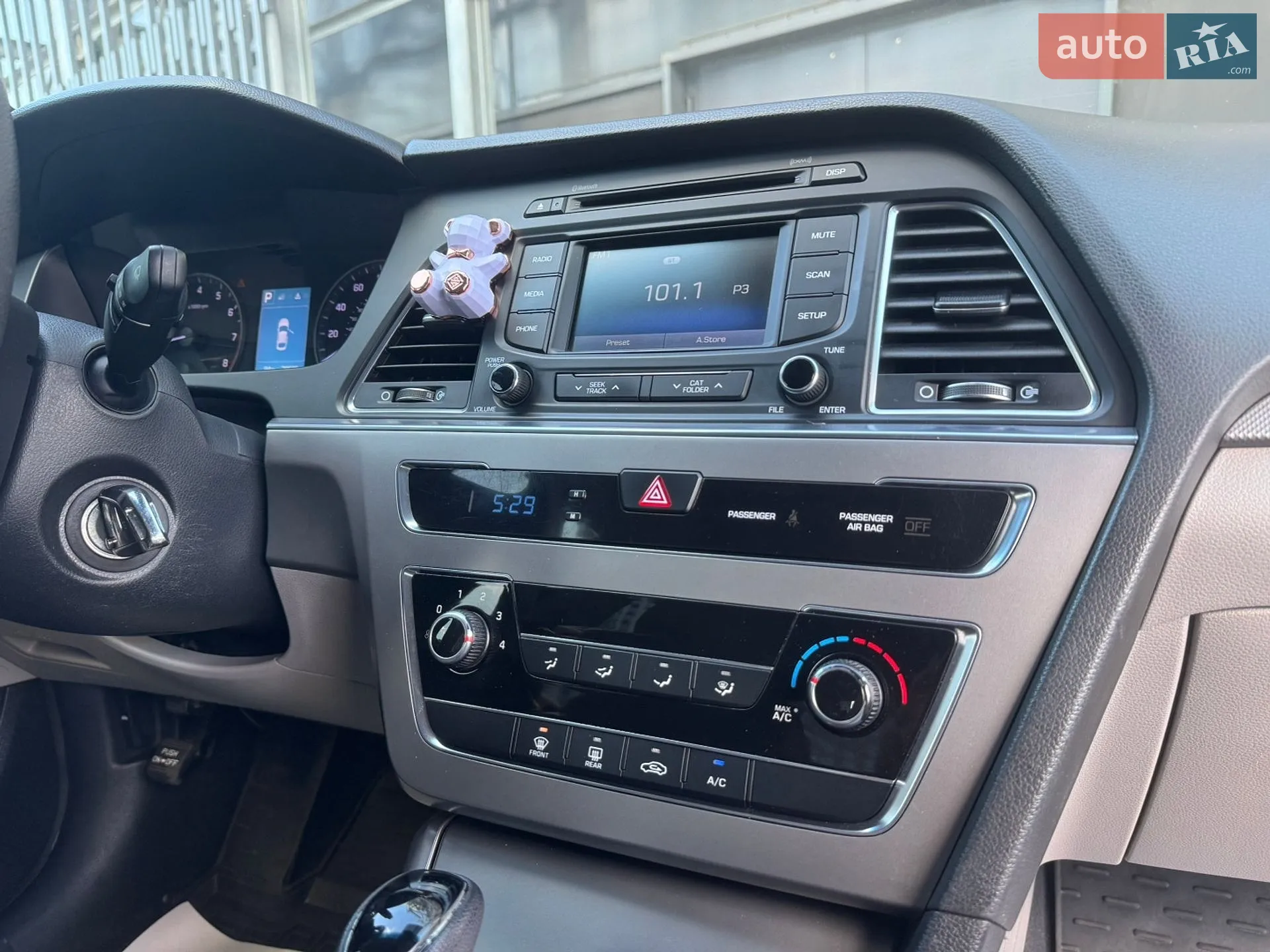 2015 Hyundai Sonata - мініатюра 51