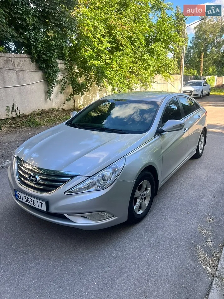 2013 Hyundai Sonata - мініатюра 23