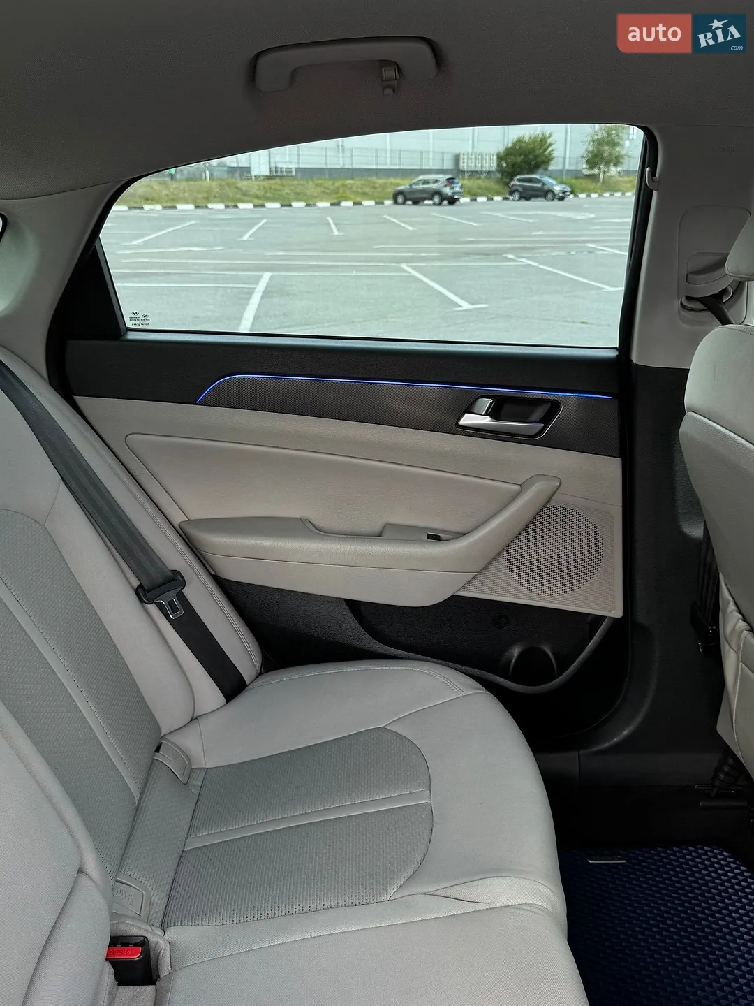 2016 Hyundai Sonata - мініатюра 32