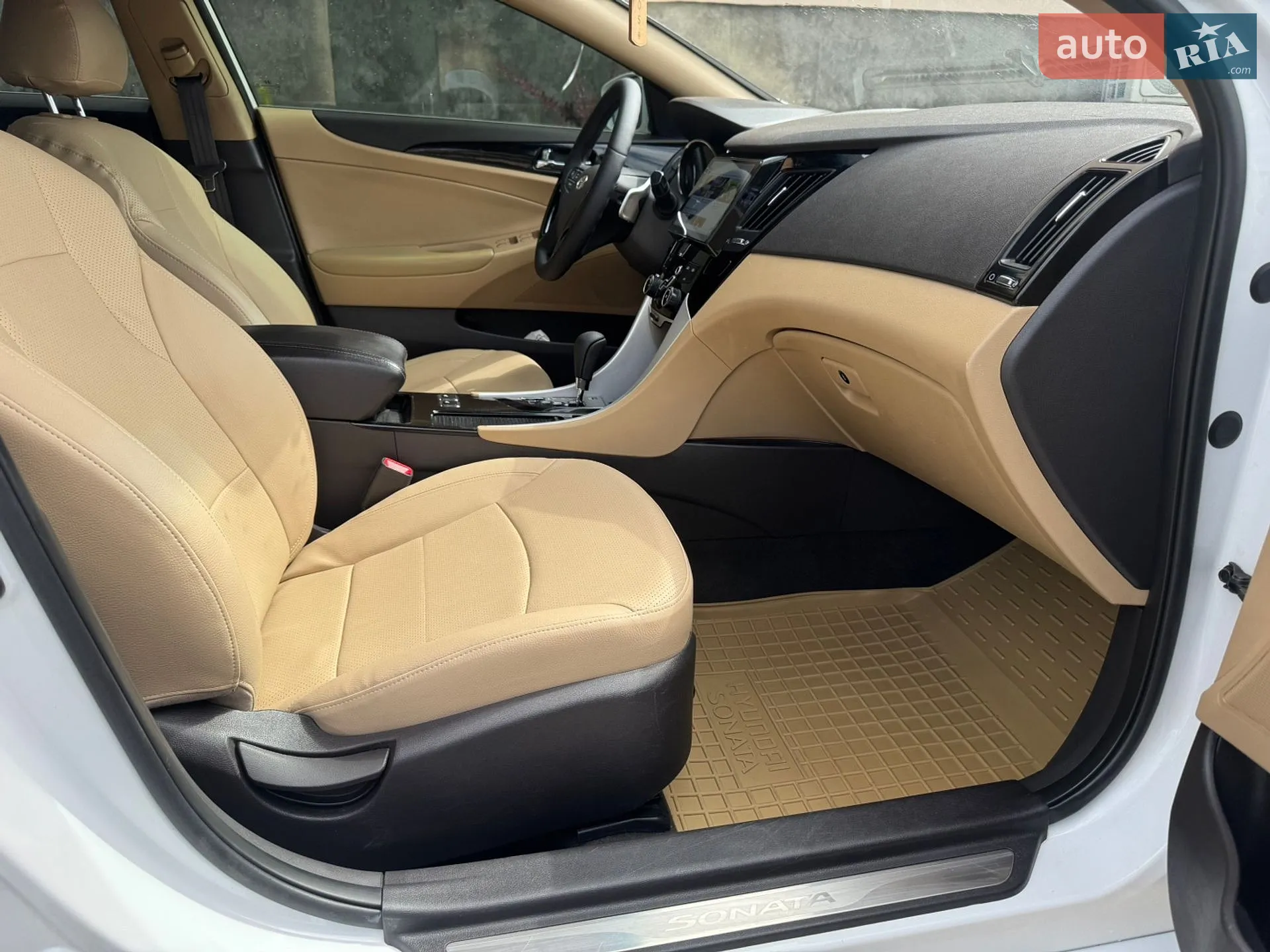 2011 Hyundai Sonata - мініатюра 43