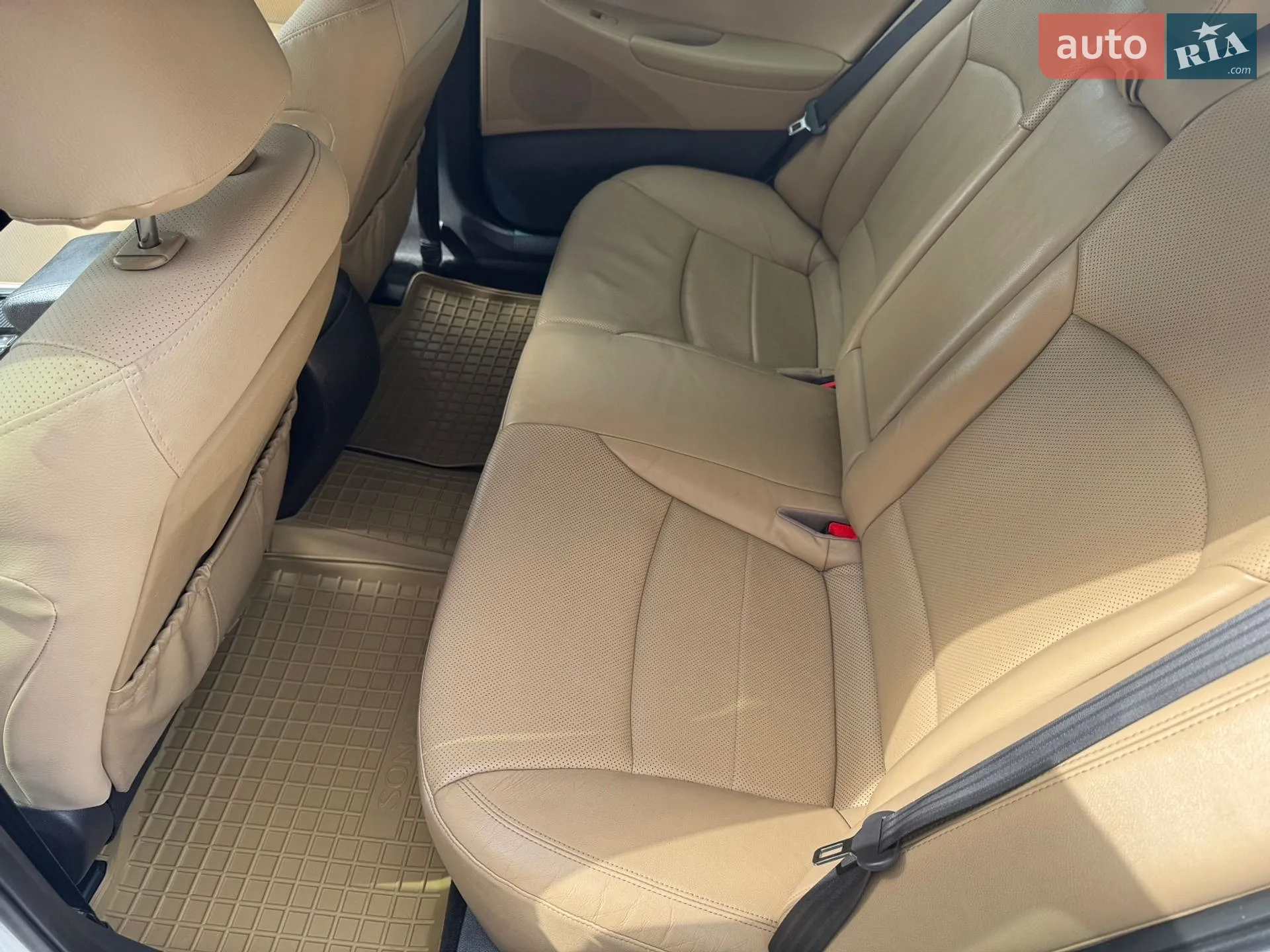 2011 Hyundai Sonata - мініатюра 49