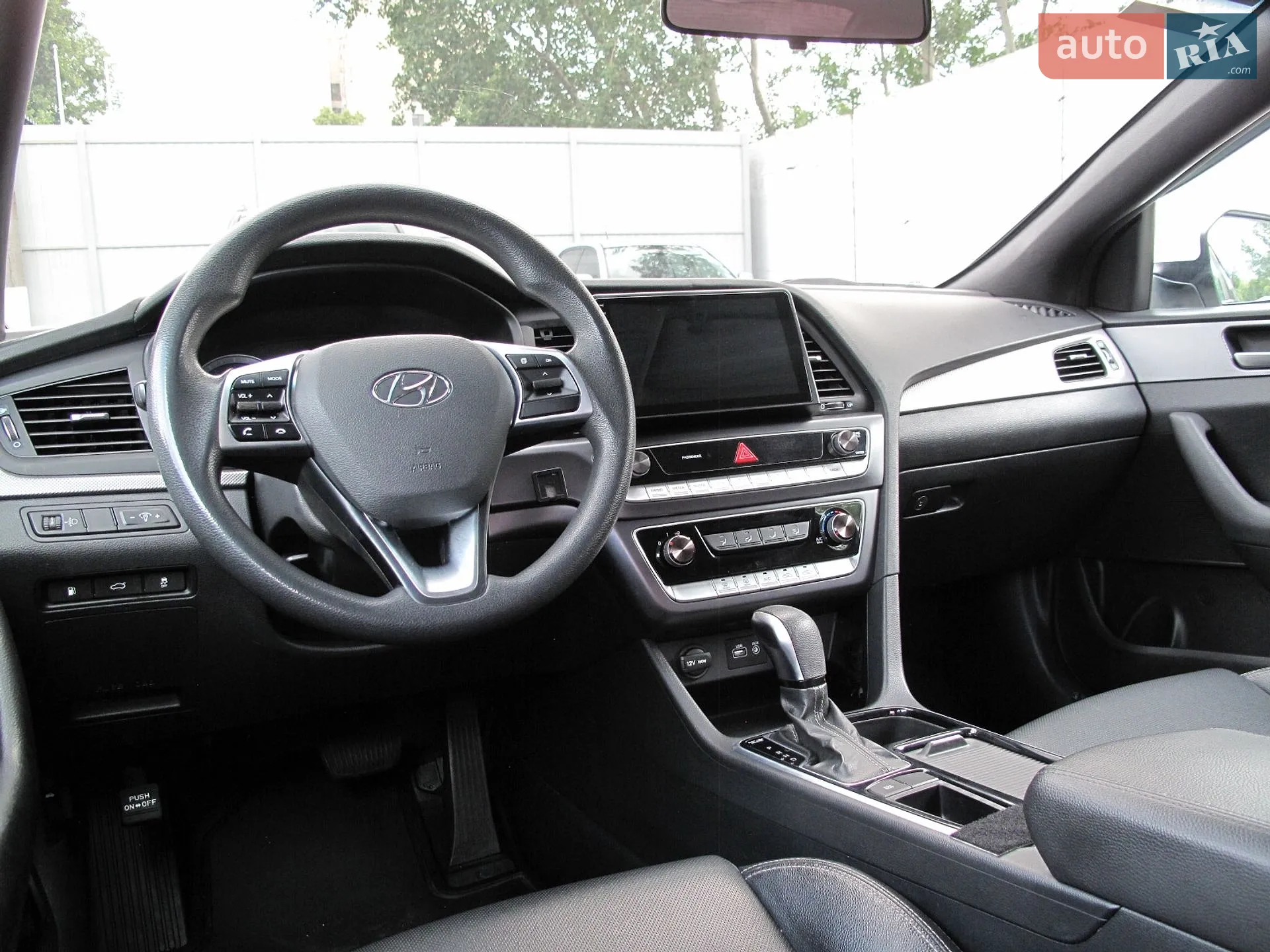 2018 Hyundai Sonata - мініатюра 27