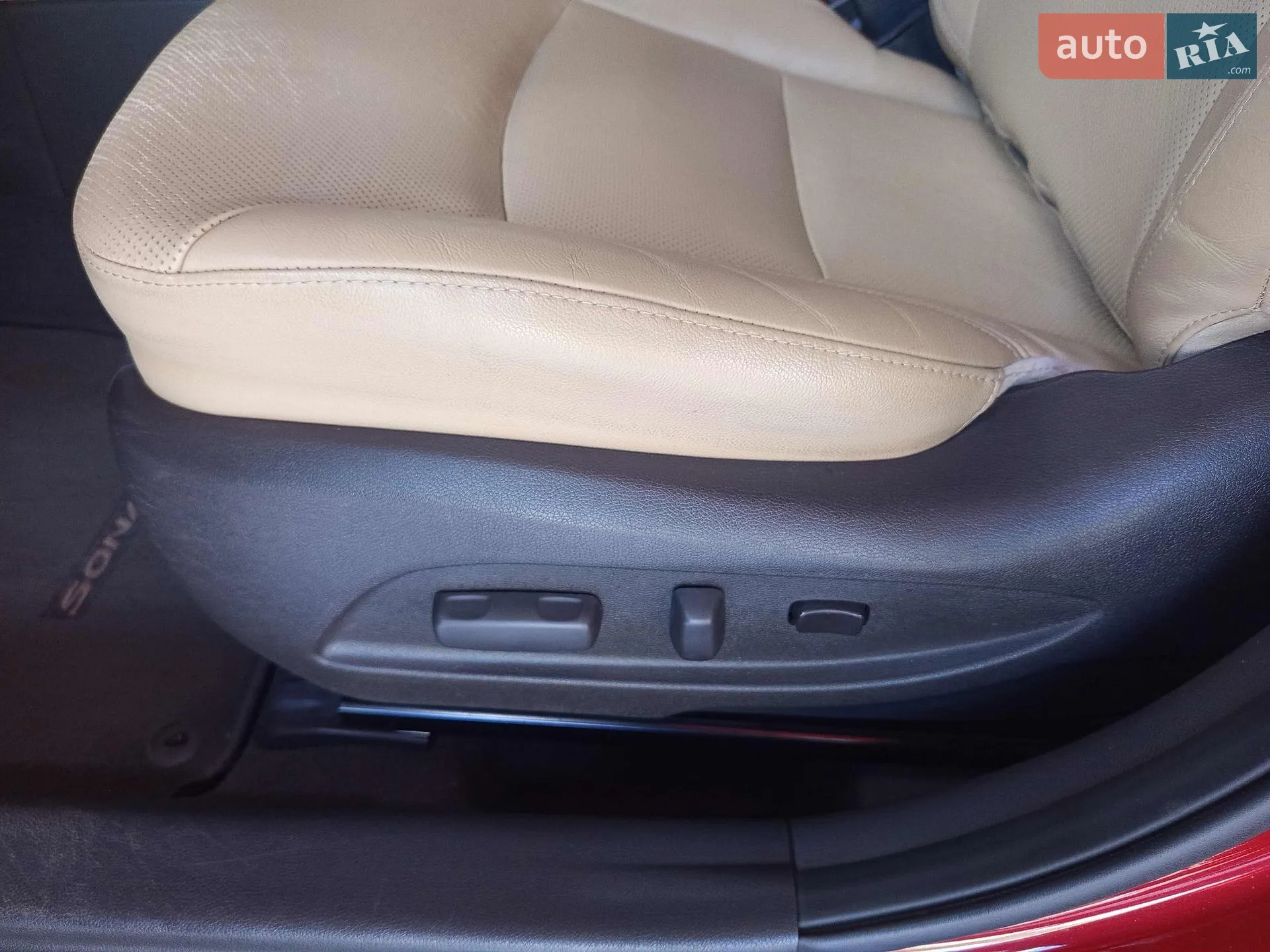 2013 Hyundai Sonata - мініатюра 16