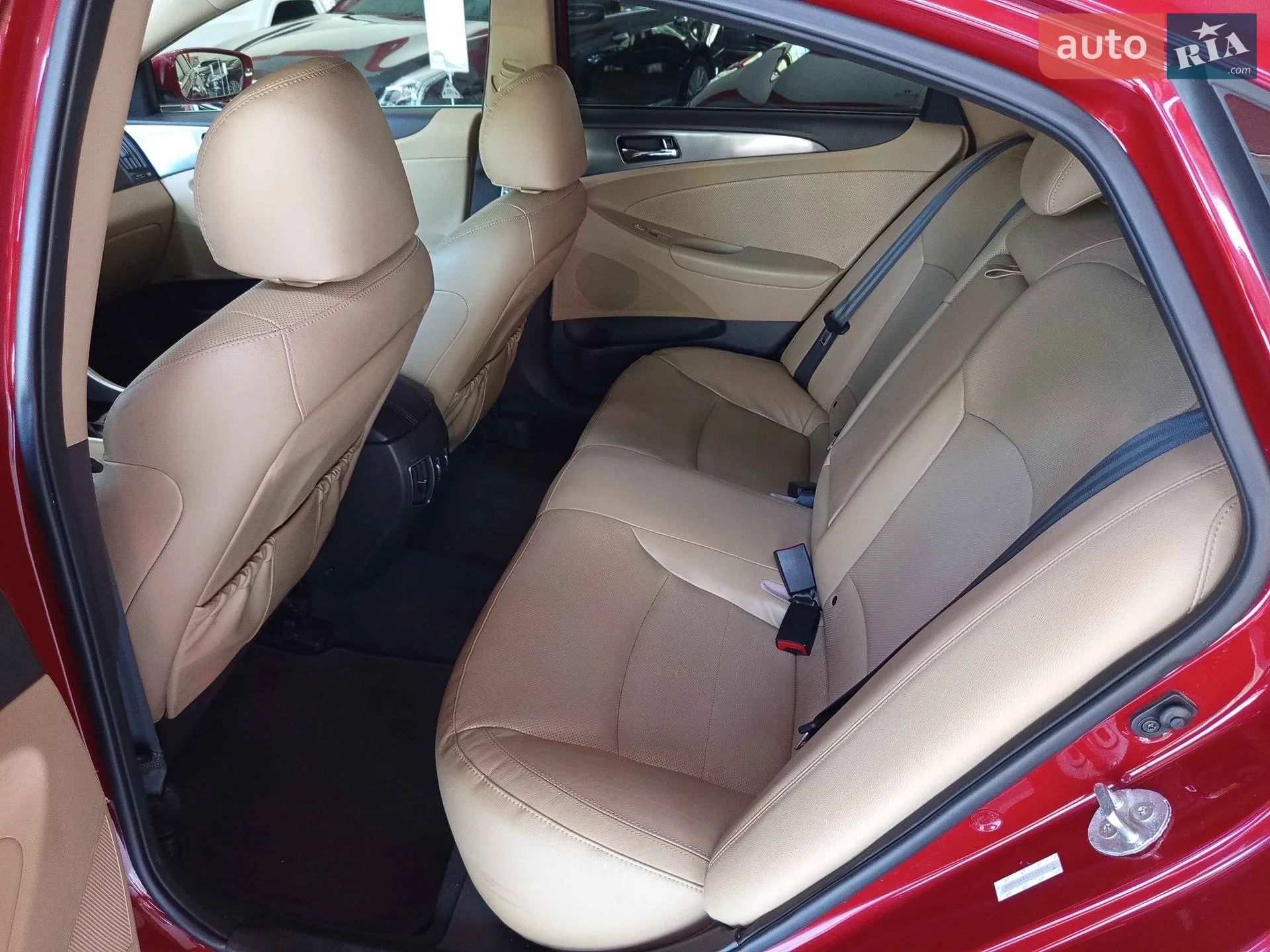 2013 Hyundai Sonata - мініатюра 46