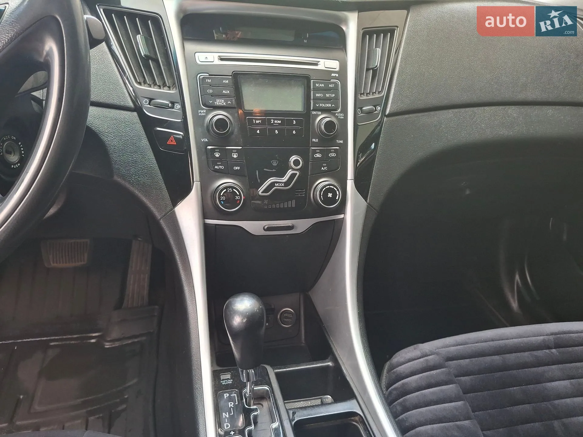 2011 Hyundai Sonata - мініатюра 7