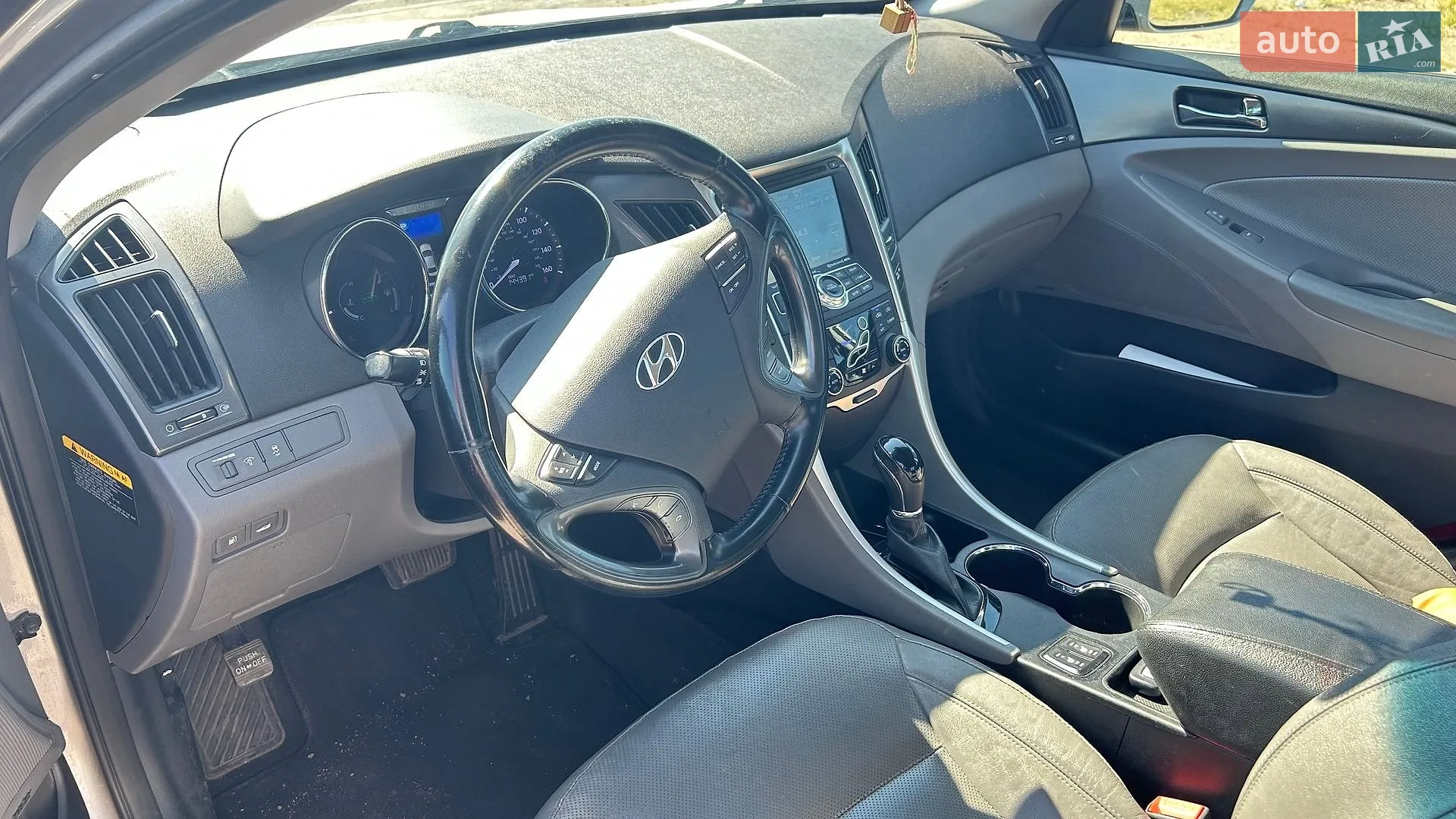2013 Hyundai Sonata - мініатюра 14