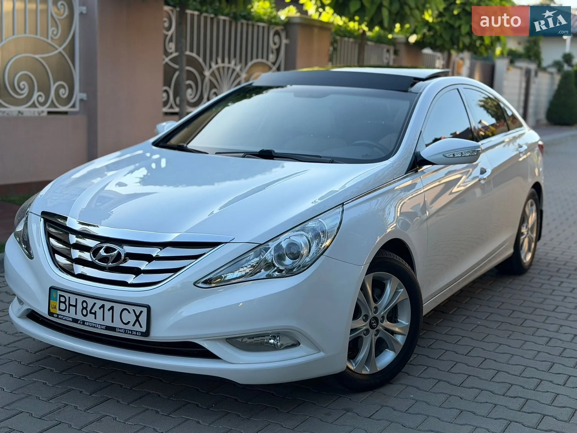 2010 Hyundai Sonata - мініатюра 32