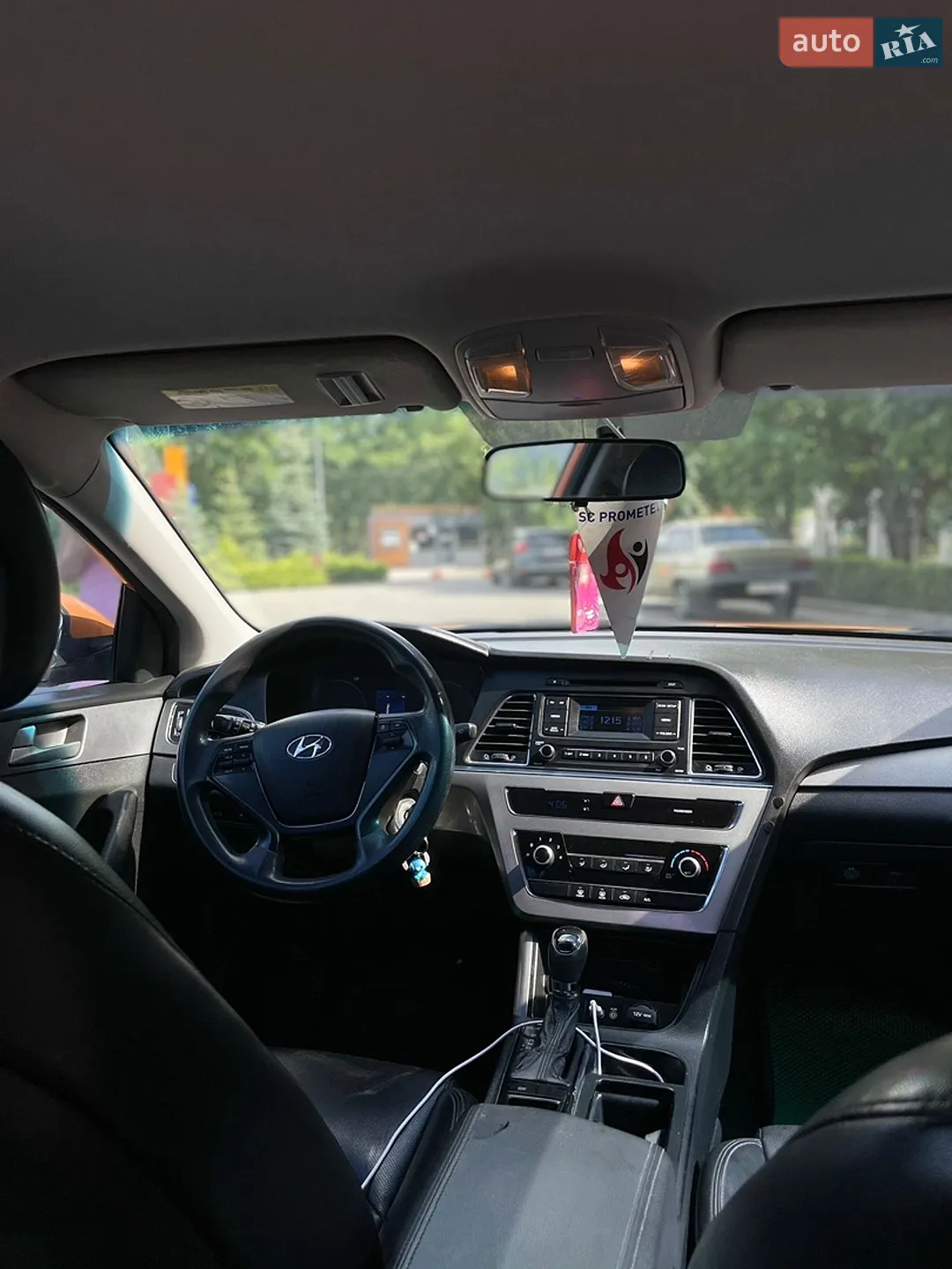 Hyundai Sonata 2015 VIN KMHE341DBFA099699 фото оголошення 9 з 12