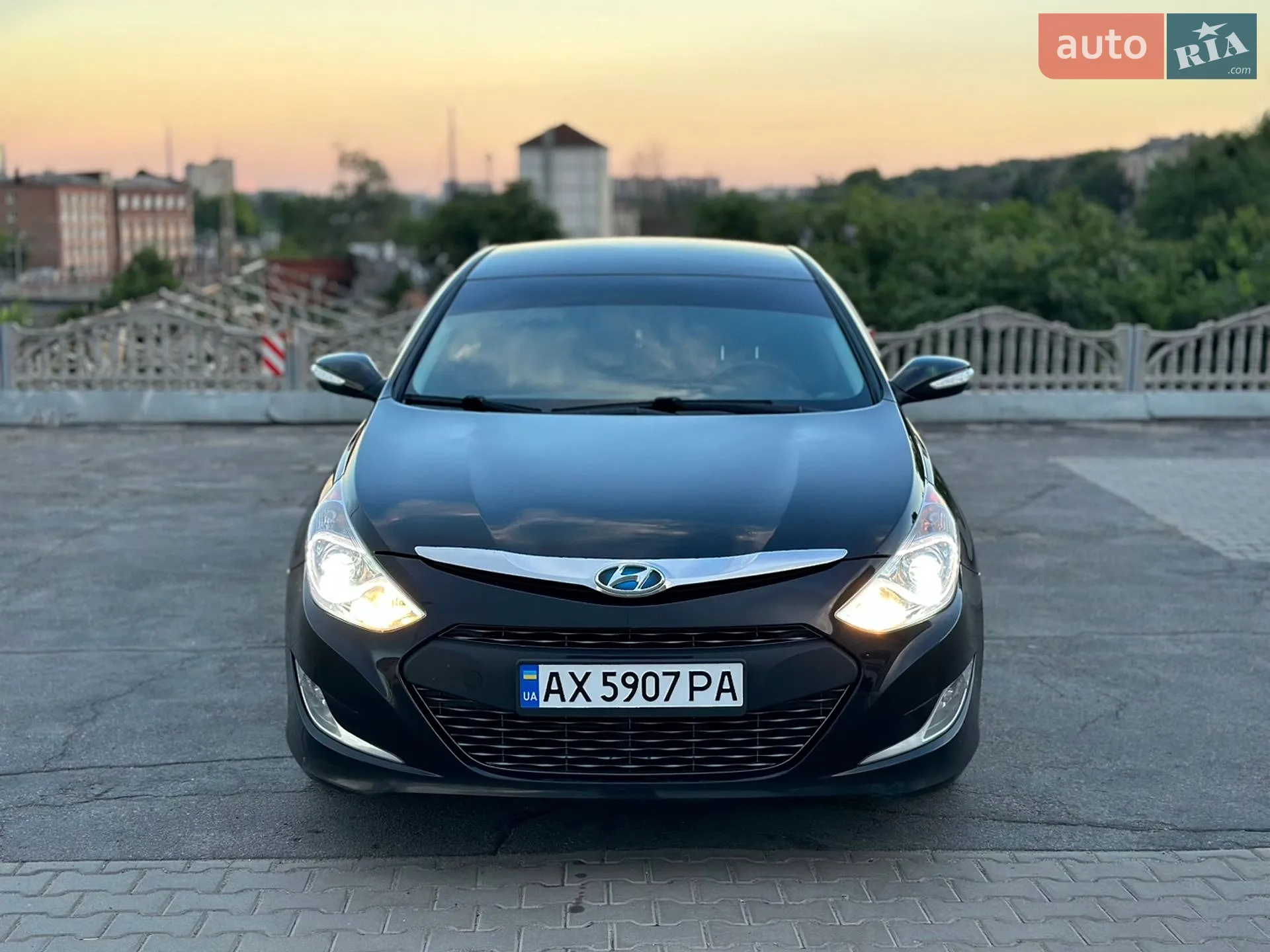 2011 Hyundai Sonata - мініатюра 10