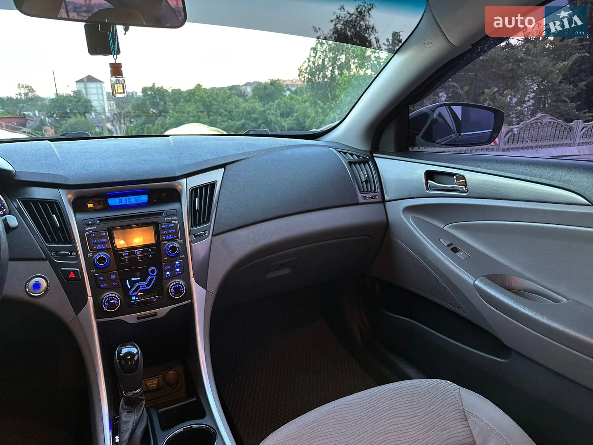 2011 Hyundai Sonata - мініатюра 19