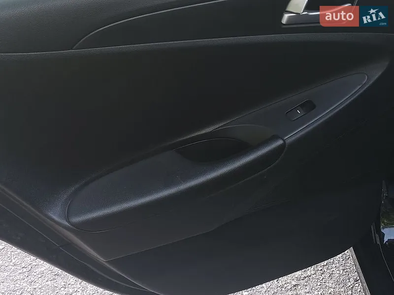 Hyundai Sonata 2013 VIN KMHEC41LBDA538917 фото оголошення 18 з 56