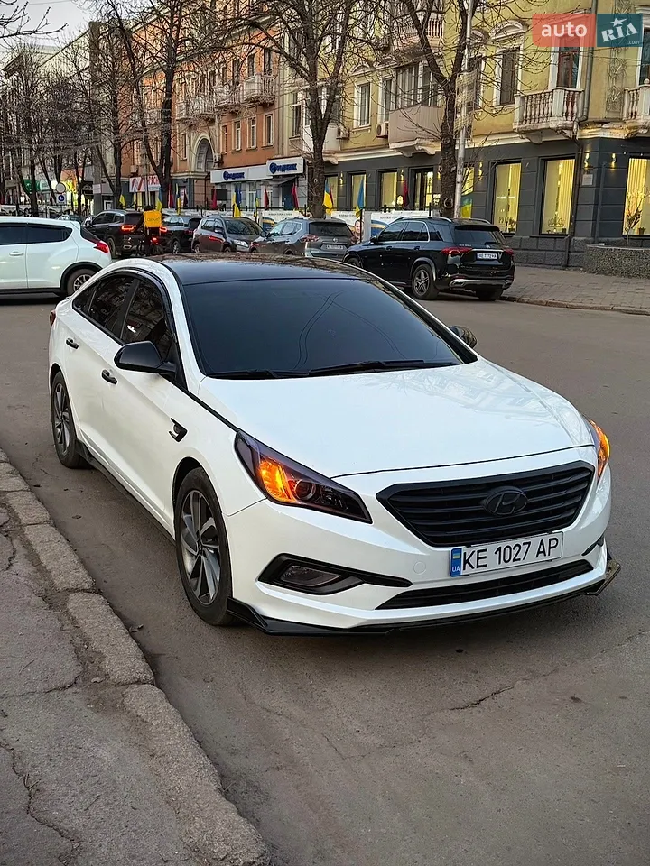 2014 Hyundai Sonata - мініатюра 19