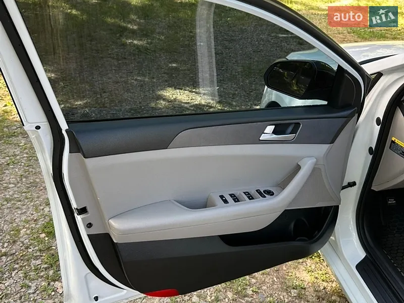 Hyundai Sonata 2015 VIN 5NPE24AF0GH264018 фото оголошення 23 з 86