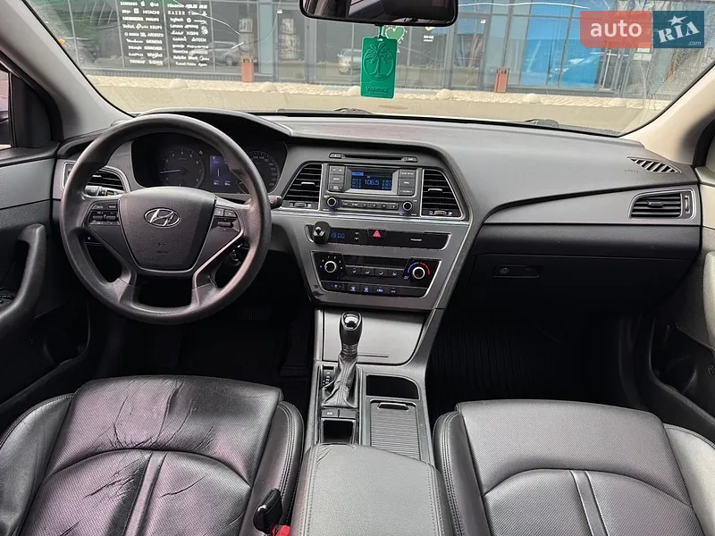 Hyundai Sonata 2016 VIN KMHE341DBGA224220 фото оголошення 13 з 64