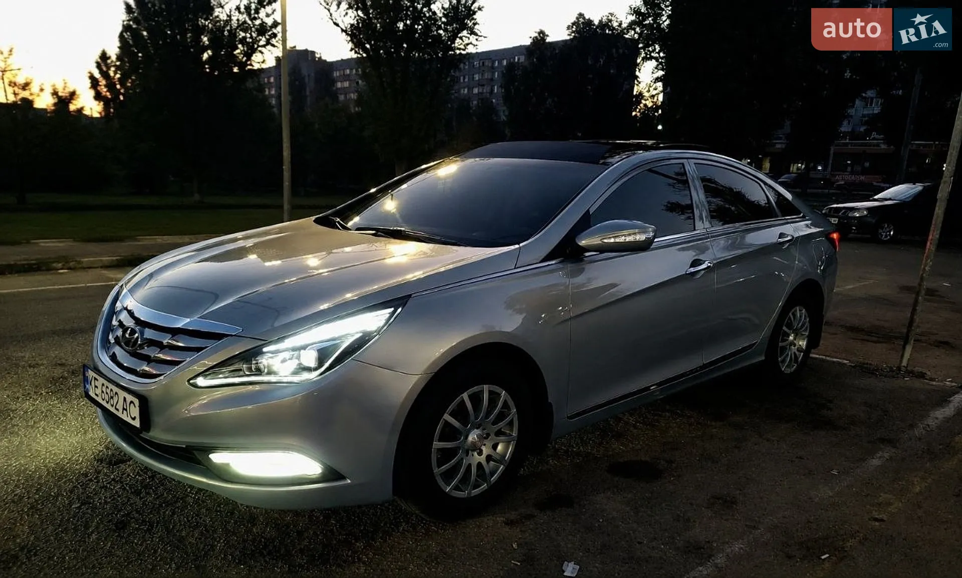 2013 Hyundai Sonata - мініатюра 21