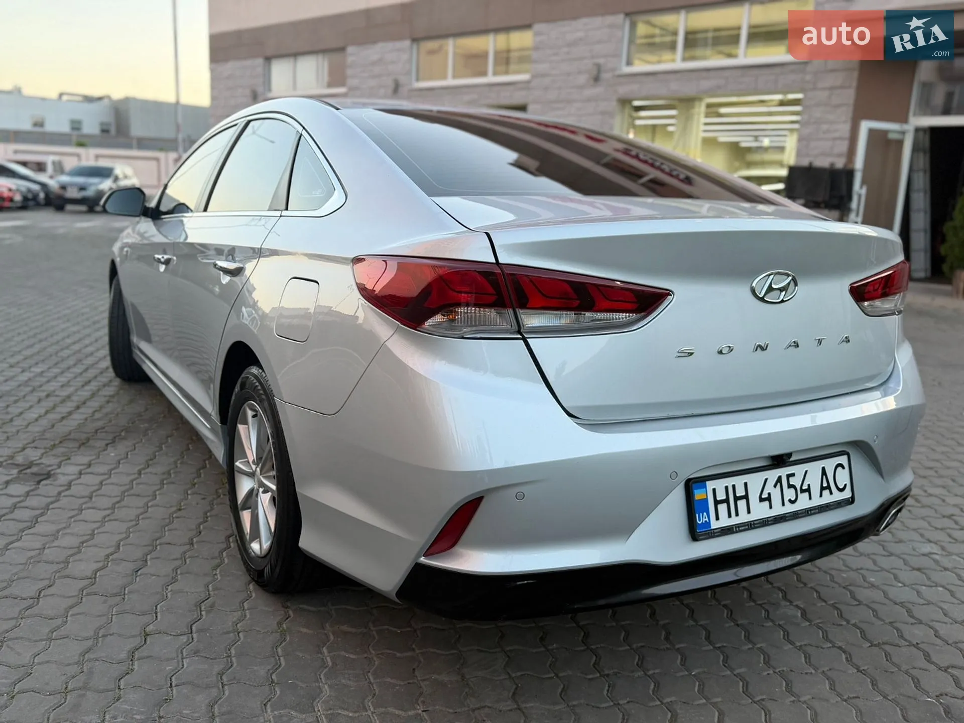 2017 Hyundai Sonata - мініатюра 10