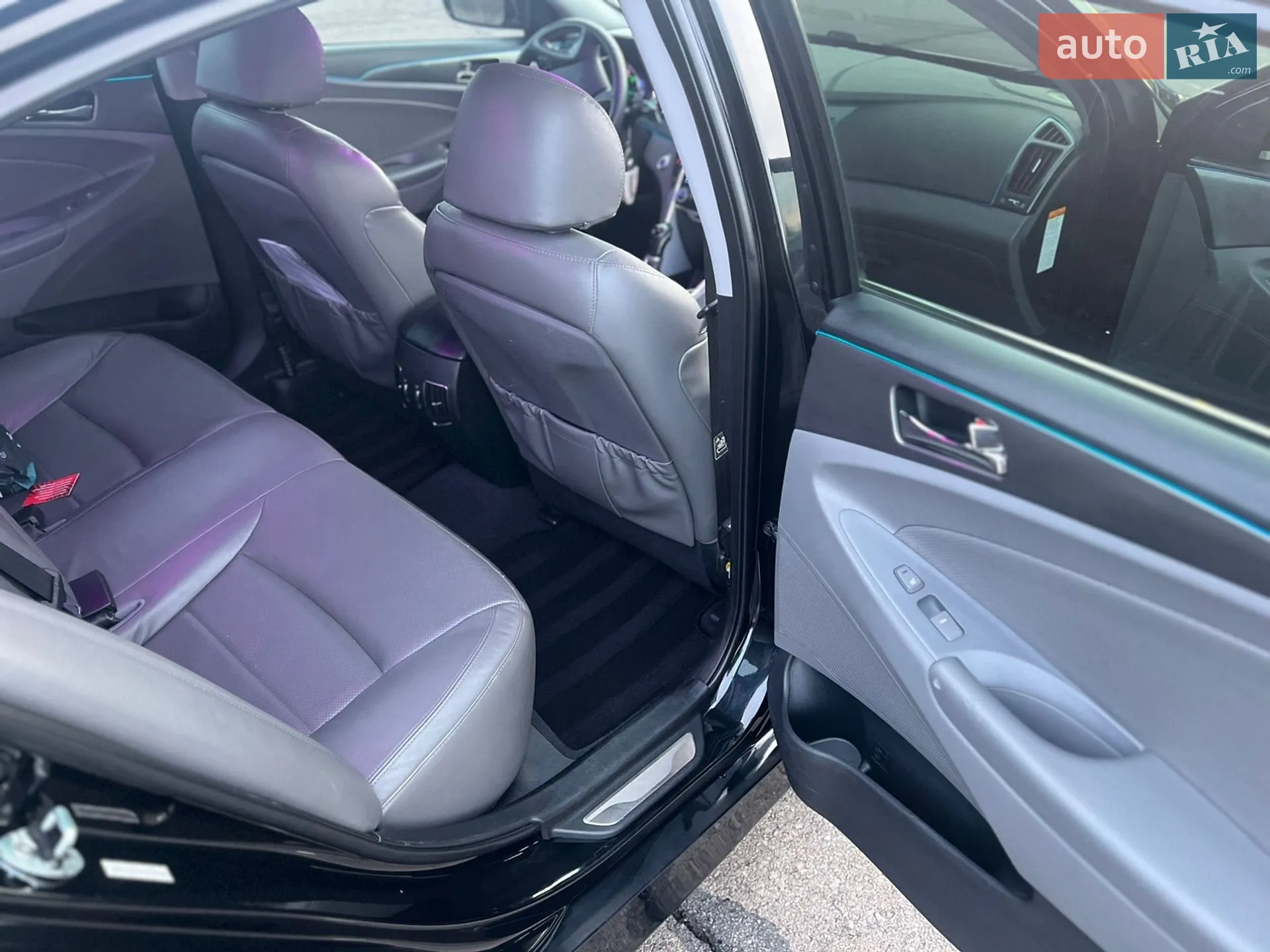 2013 Hyundai Sonata - мініатюра 26