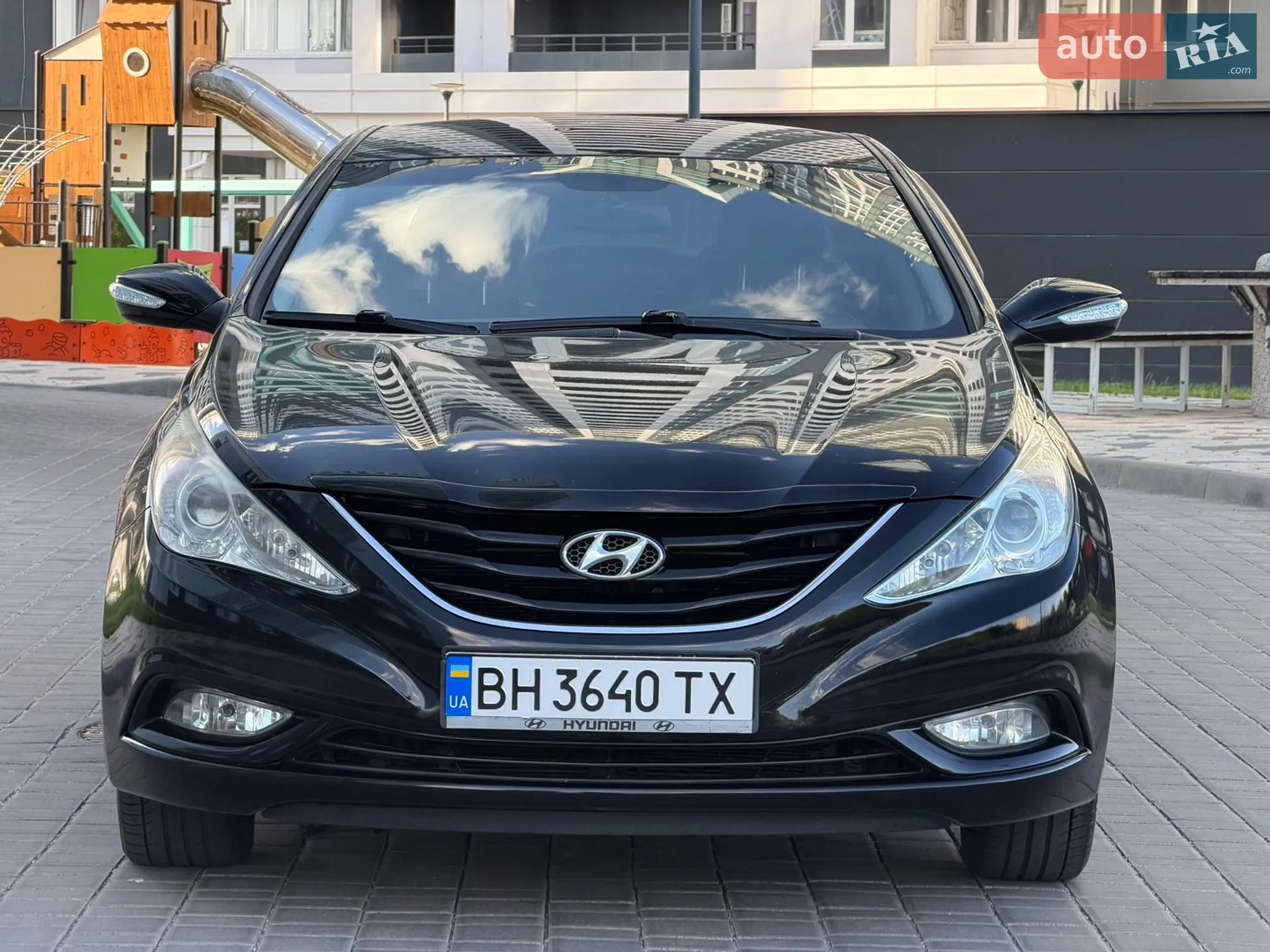 2010 Hyundai Sonata - мініатюра 2