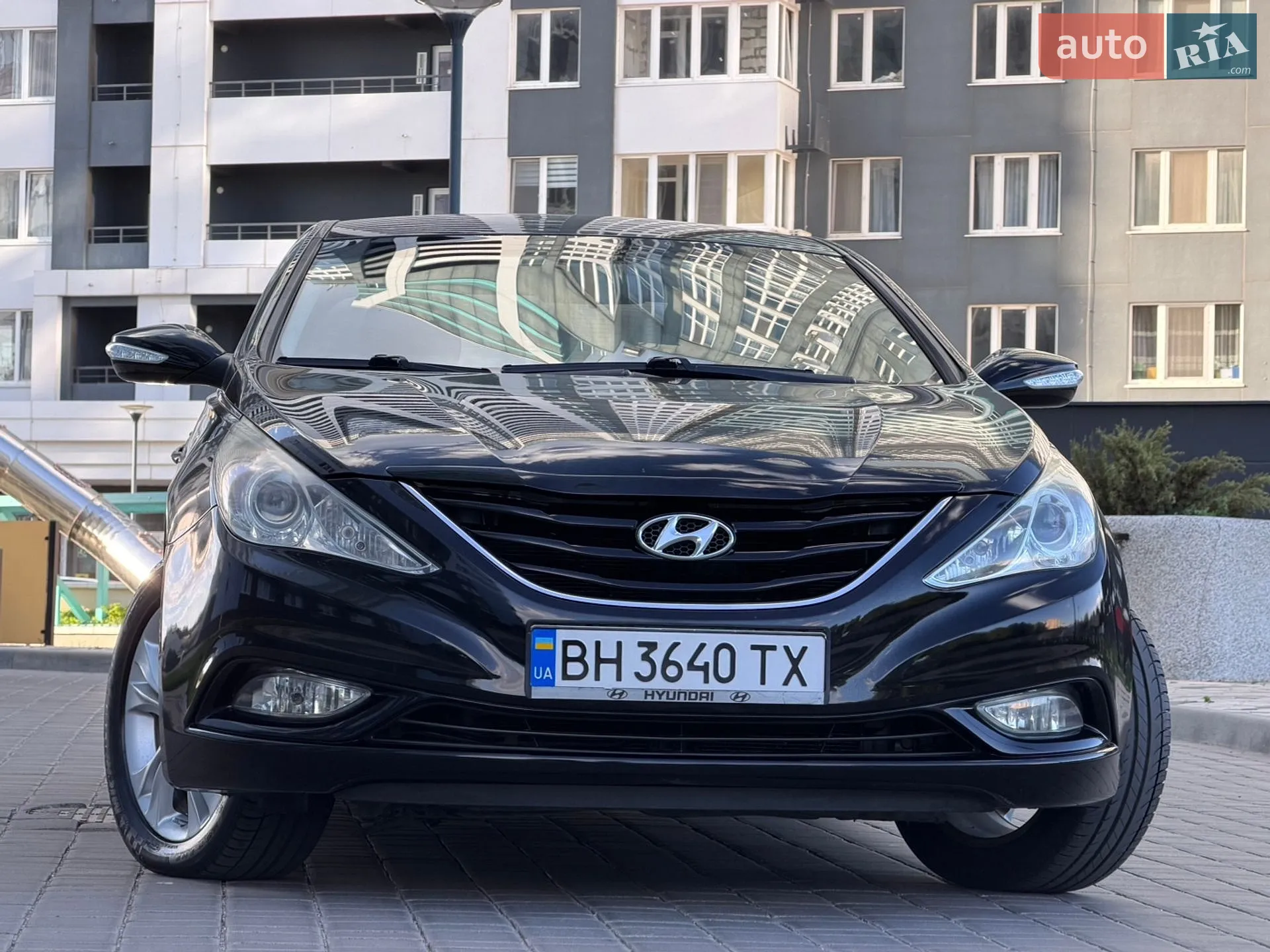 2010 Hyundai Sonata - мініатюра 21