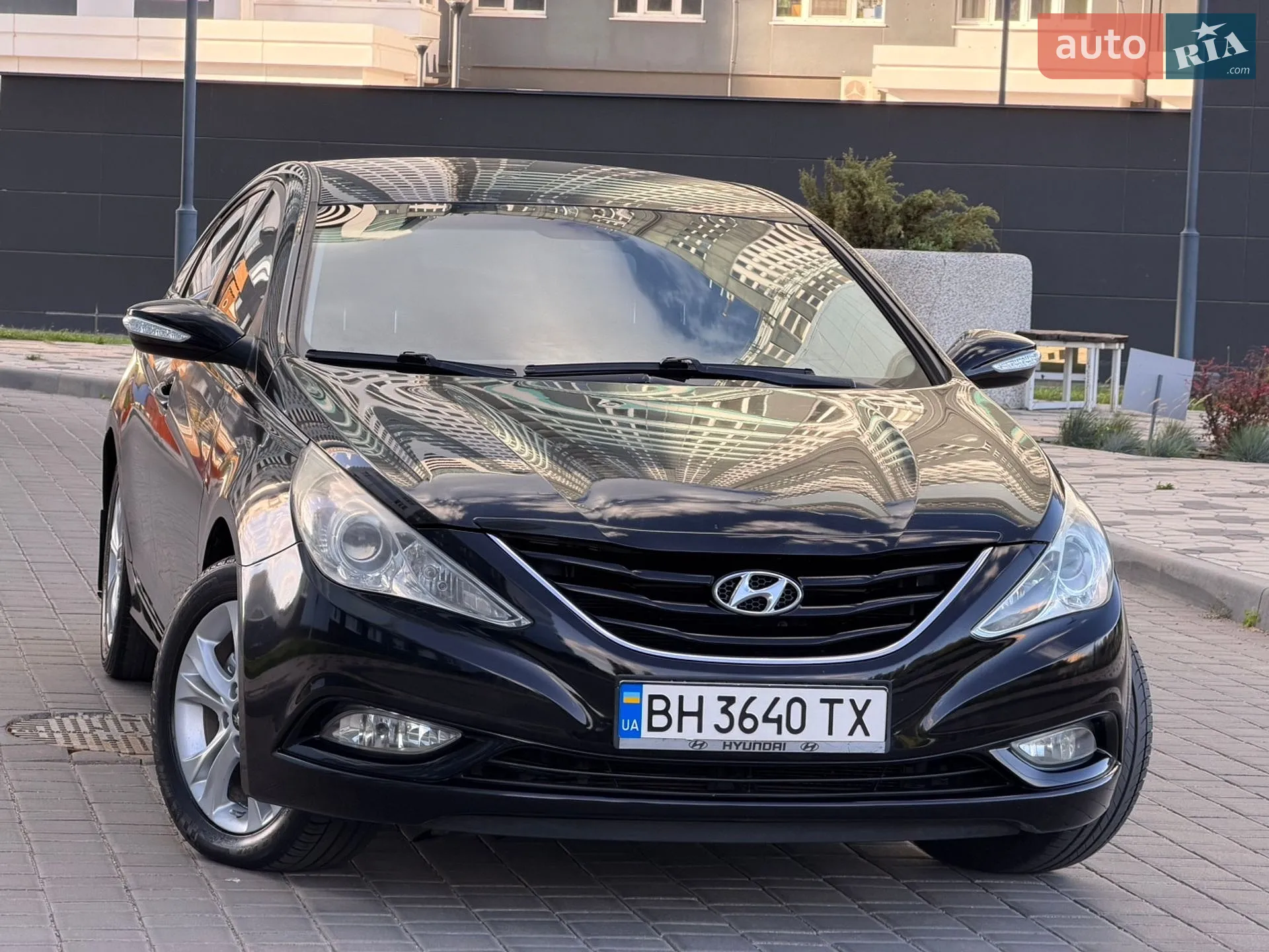 2010 Hyundai Sonata - мініатюра 28