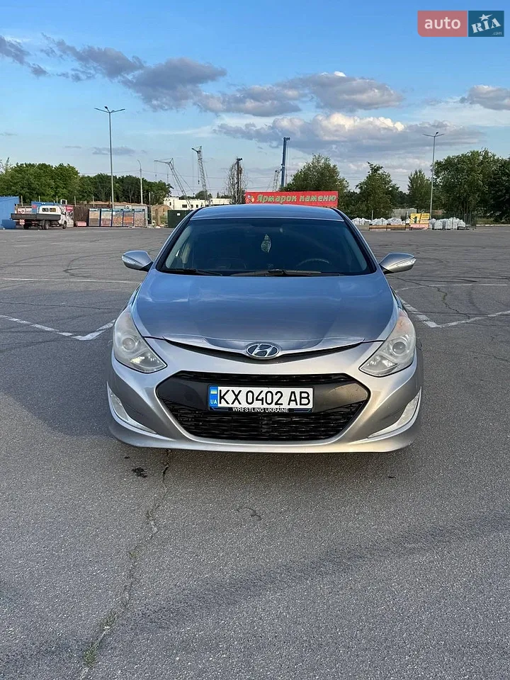 2011 Hyundai Sonata - мініатюра 14