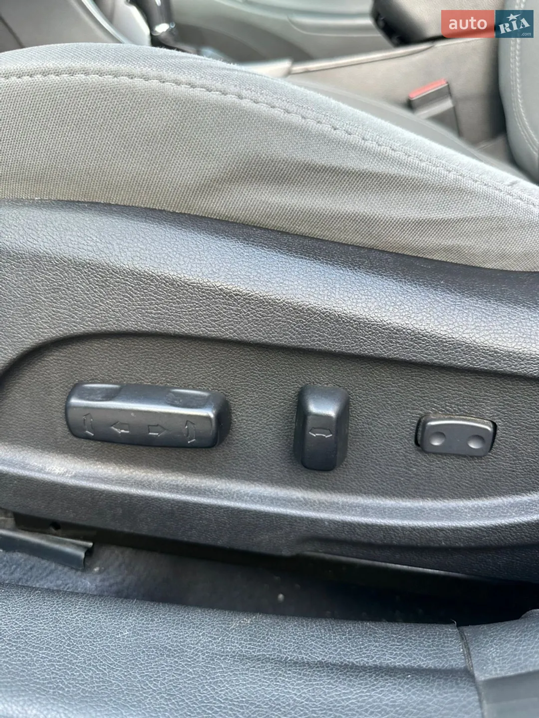 2012 Hyundai Sonata - мініатюра 17