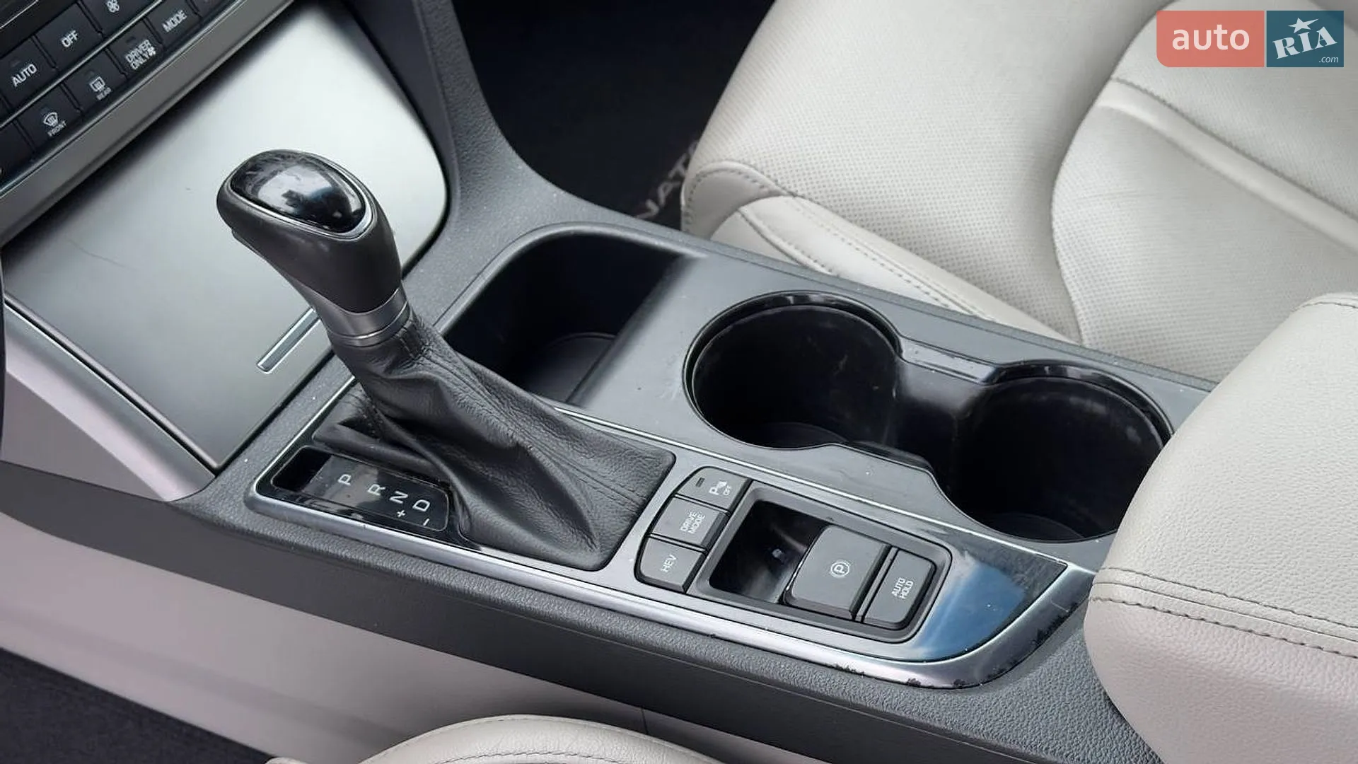 2015 Hyundai Sonata - мініатюра 16