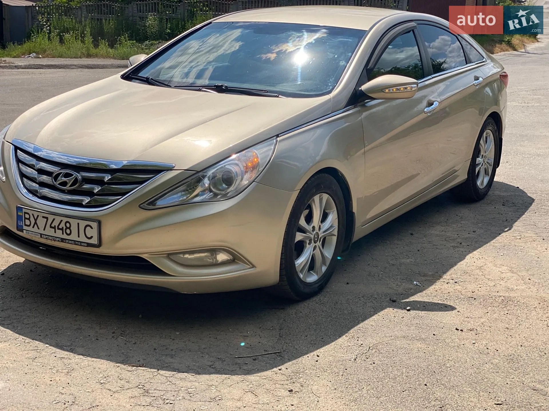 2010 Hyundai Sonata - мініатюра 8