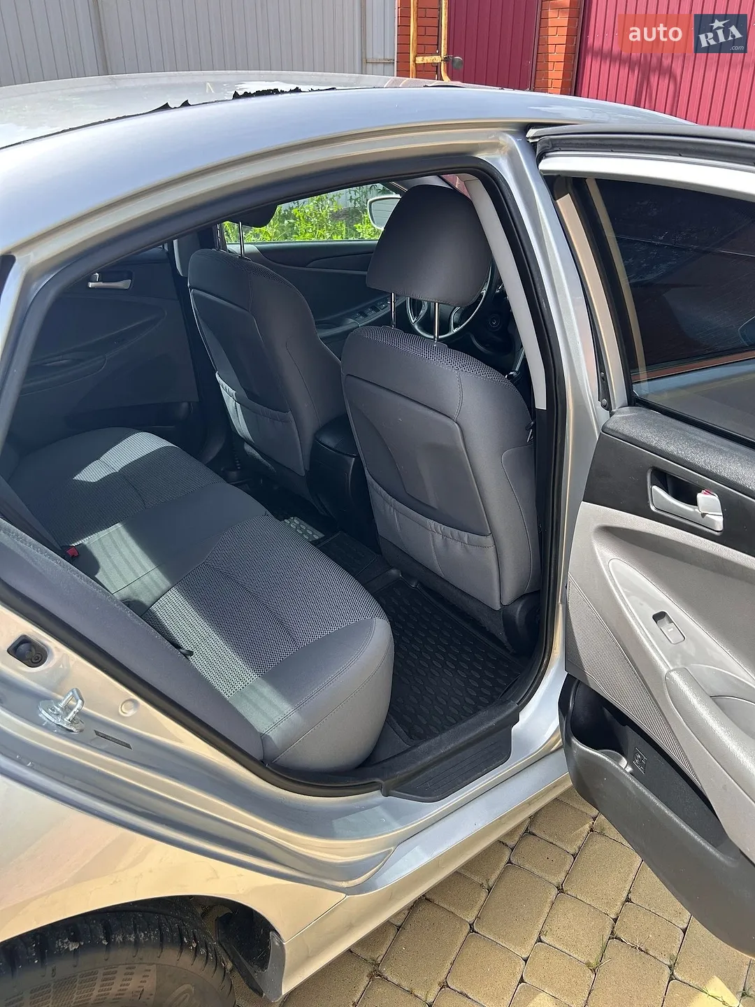 2012 Hyundai Sonata - мініатюра 23