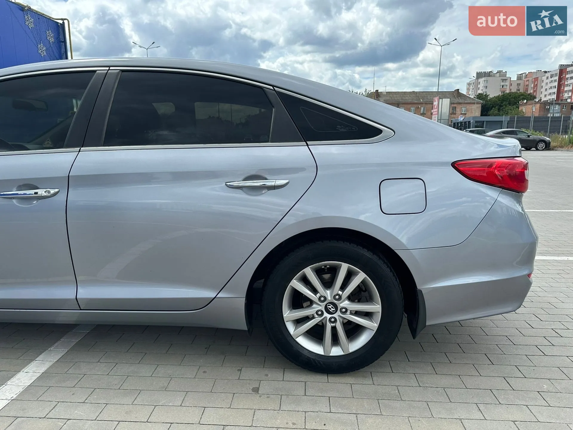 2016 Hyundai Sonata - мініатюра 21