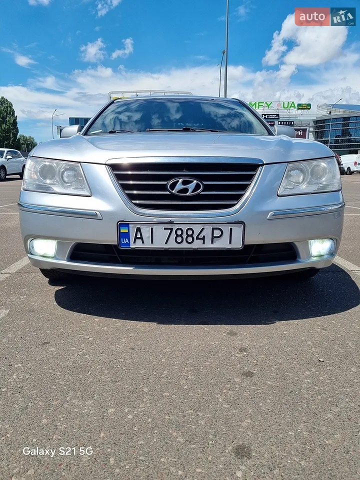 2010 Hyundai Sonata - мініатюра 10
