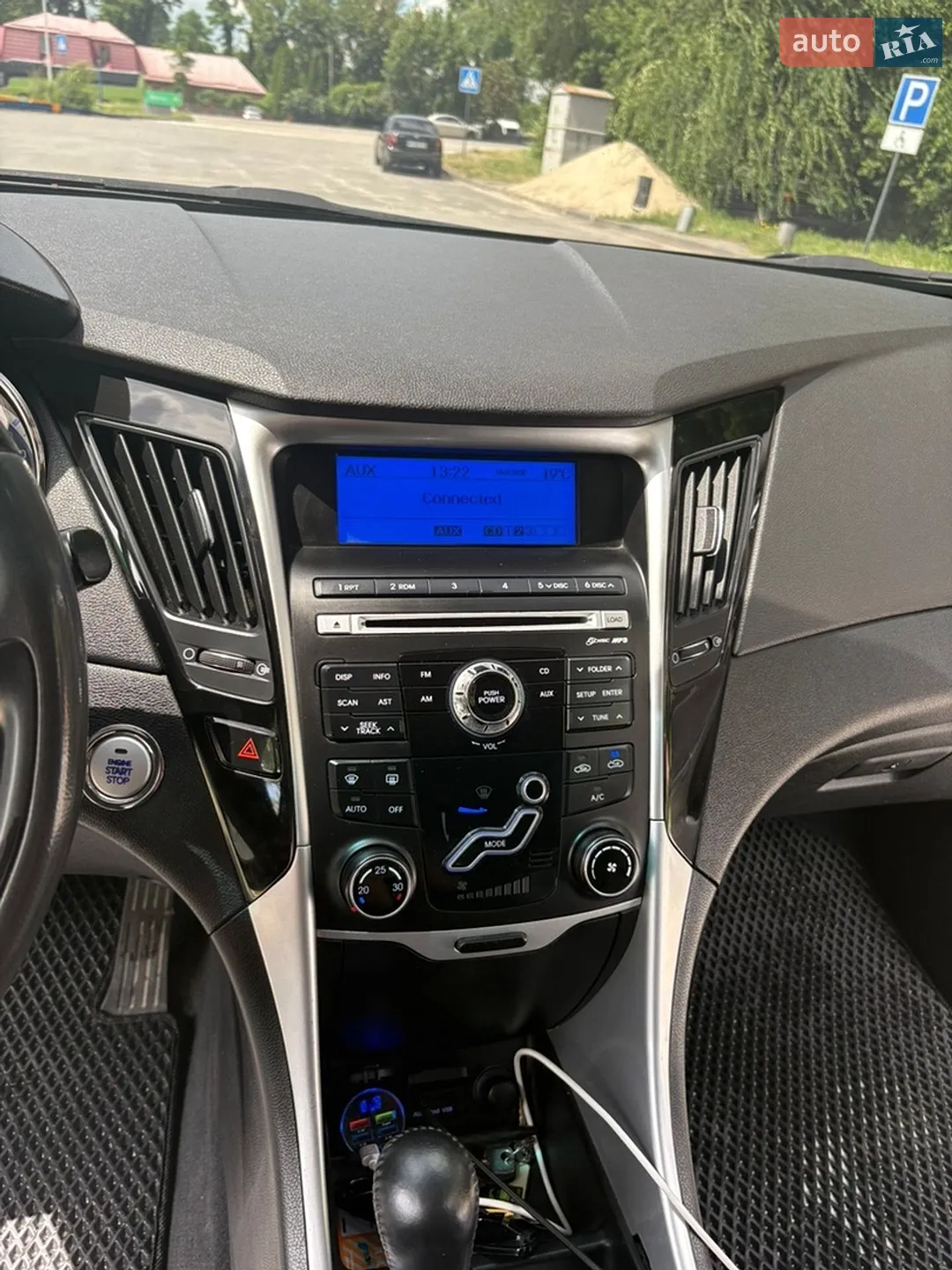 2010 Hyundai Sonata - мініатюра 20