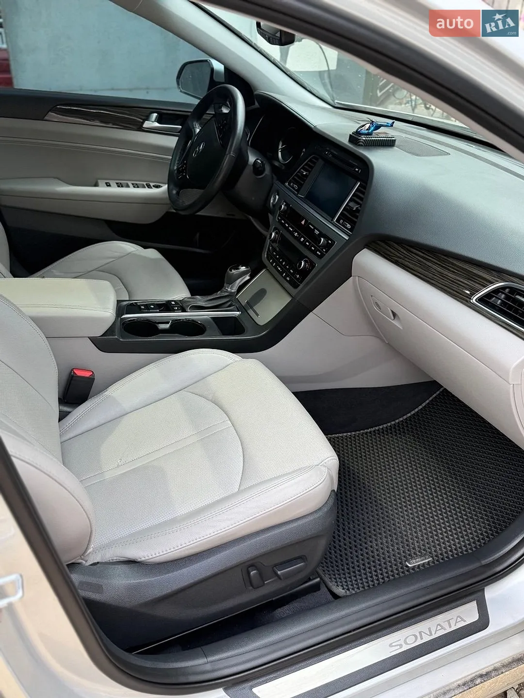 2016 Hyundai Sonata - мініатюра 8