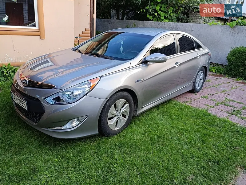 Hyundai Sonata 2013