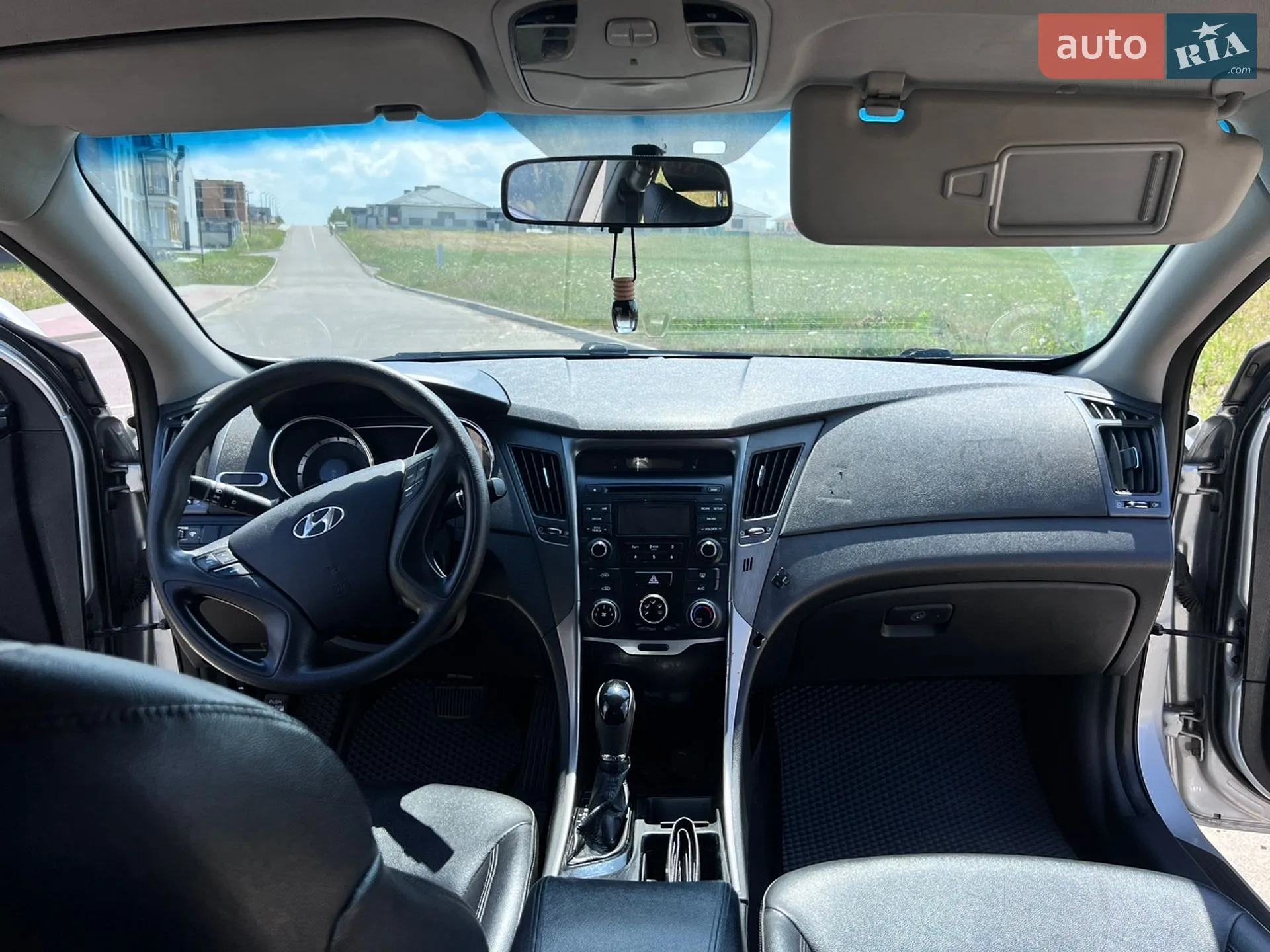 2013 Hyundai Sonata - мініатюра 24