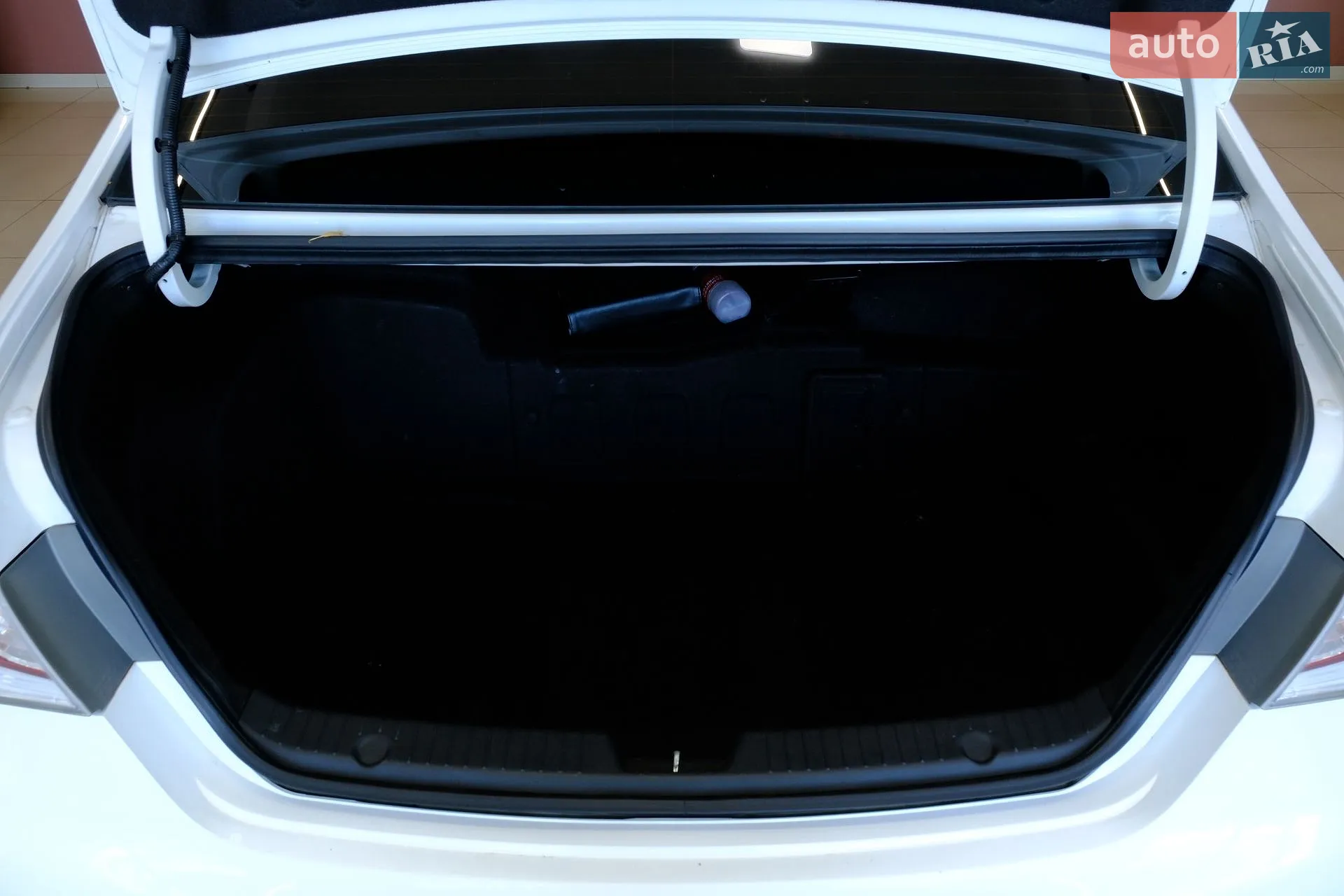 2012 Hyundai Sonata - мініатюра 16