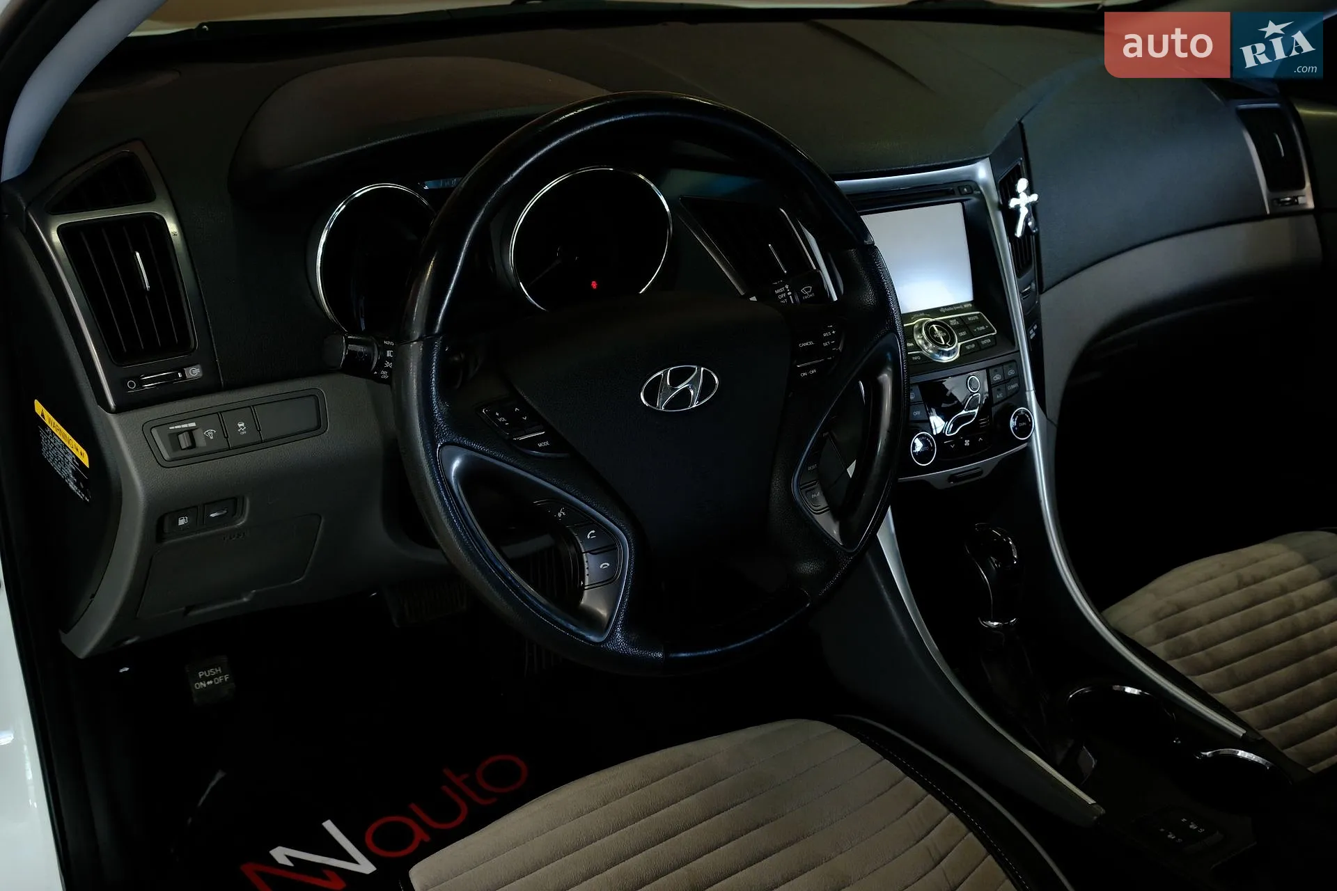2012 Hyundai Sonata - мініатюра 30