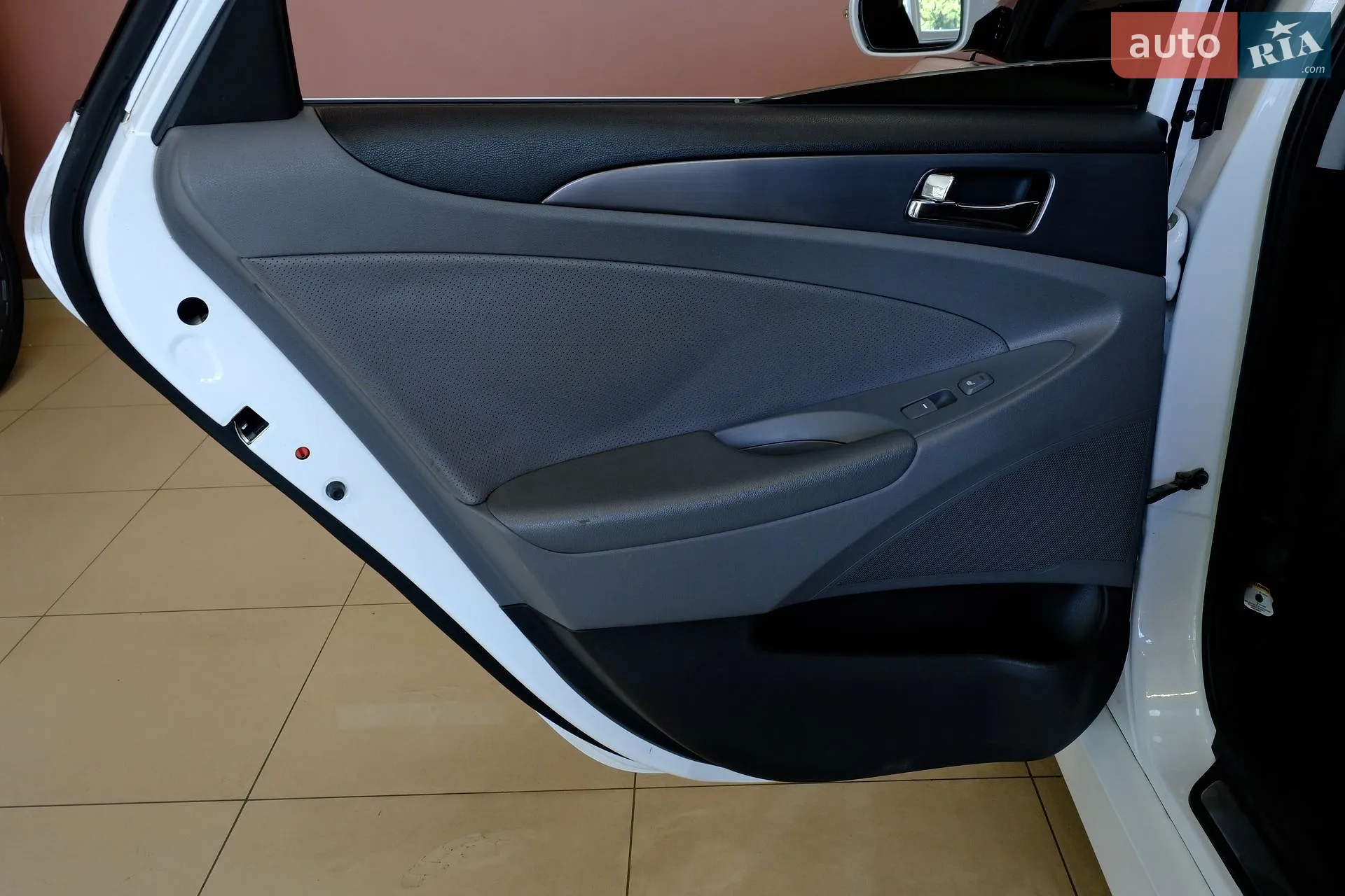 2012 Hyundai Sonata - мініатюра 35