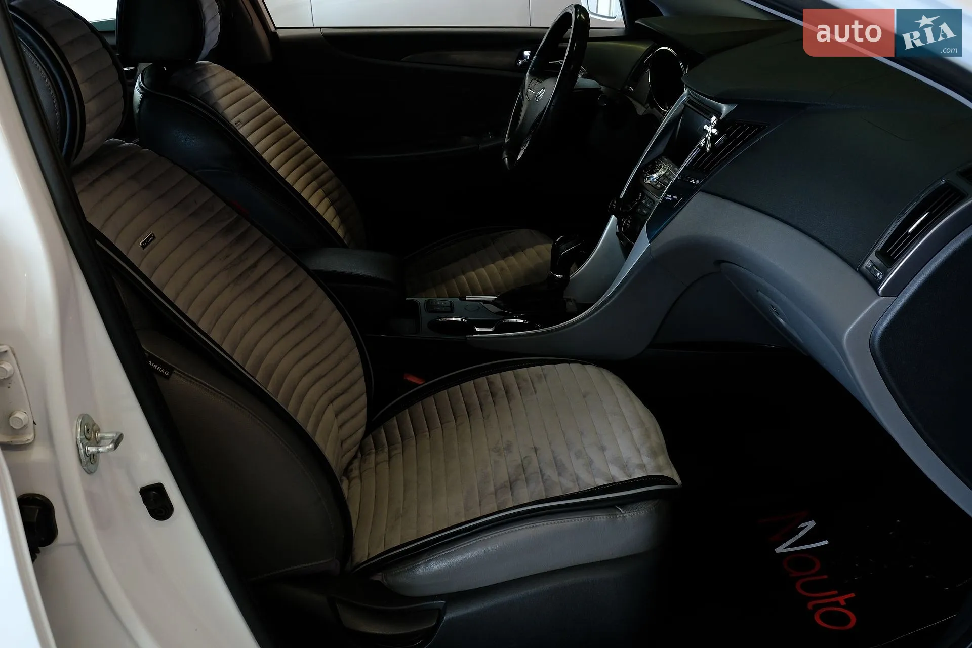 2012 Hyundai Sonata - мініатюра 40