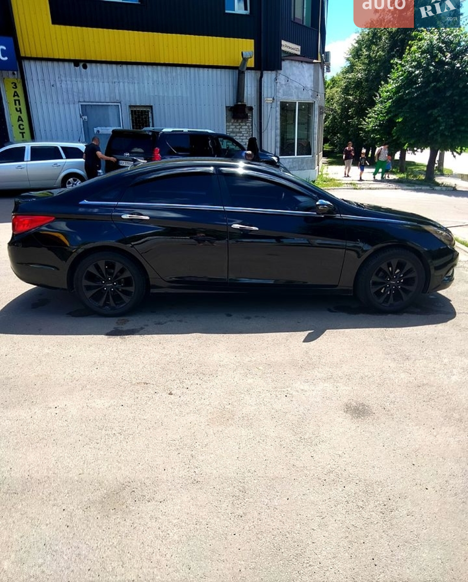 2011 Hyundai Sonata - мініатюра 17