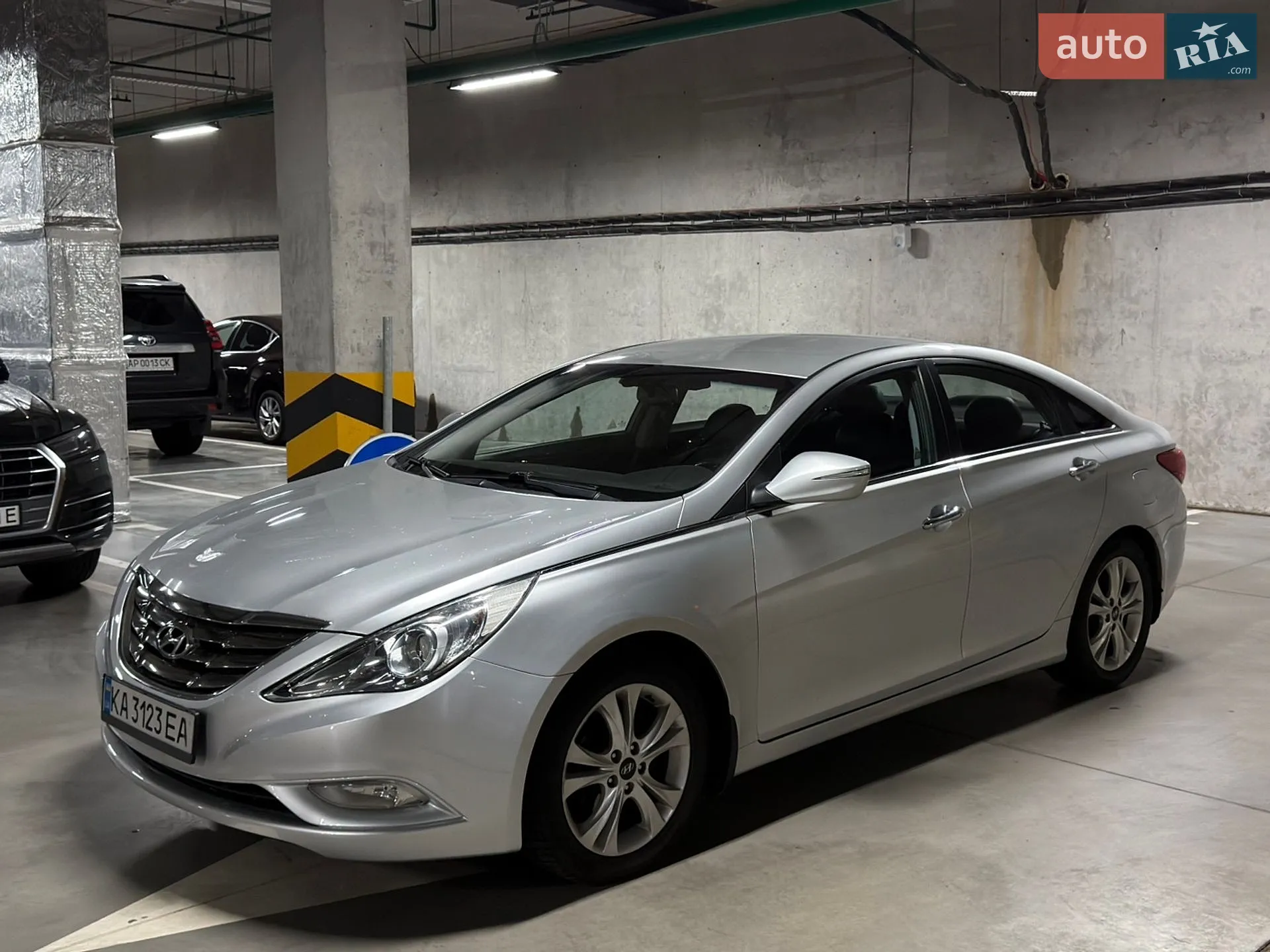 2011 Hyundai Sonata - мініатюра 2