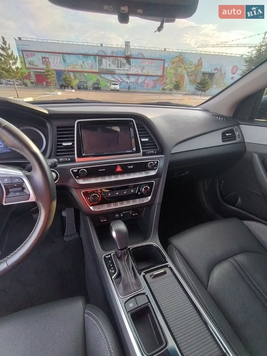 2018 Hyundai Sonata - мініатюра 17