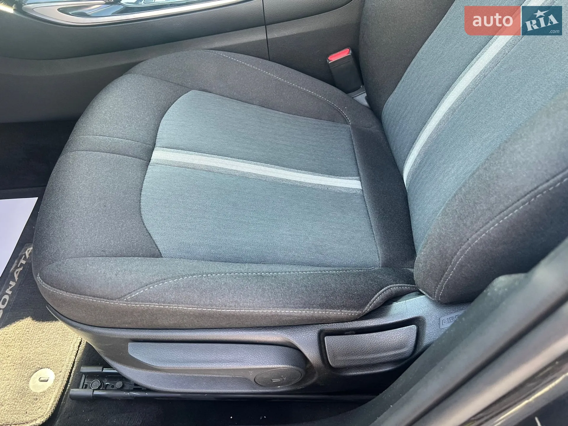 2021 Hyundai Sonata - мініатюра 16