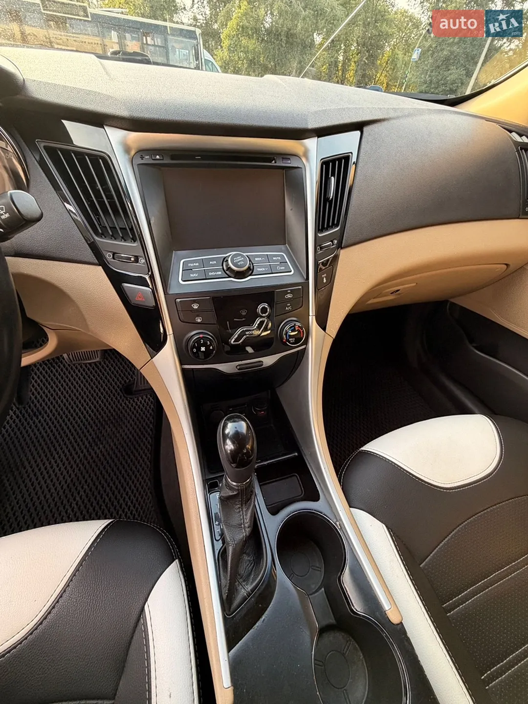2012 Hyundai Sonata - мініатюра 12