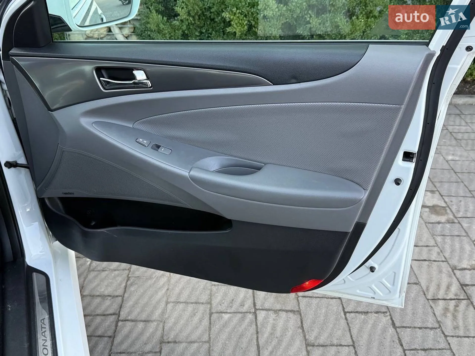 2013 Hyundai Sonata - мініатюра 32