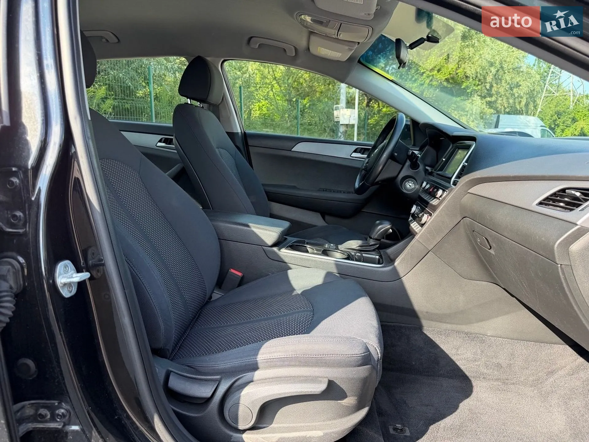 2018 Hyundai Sonata - мініатюра 28