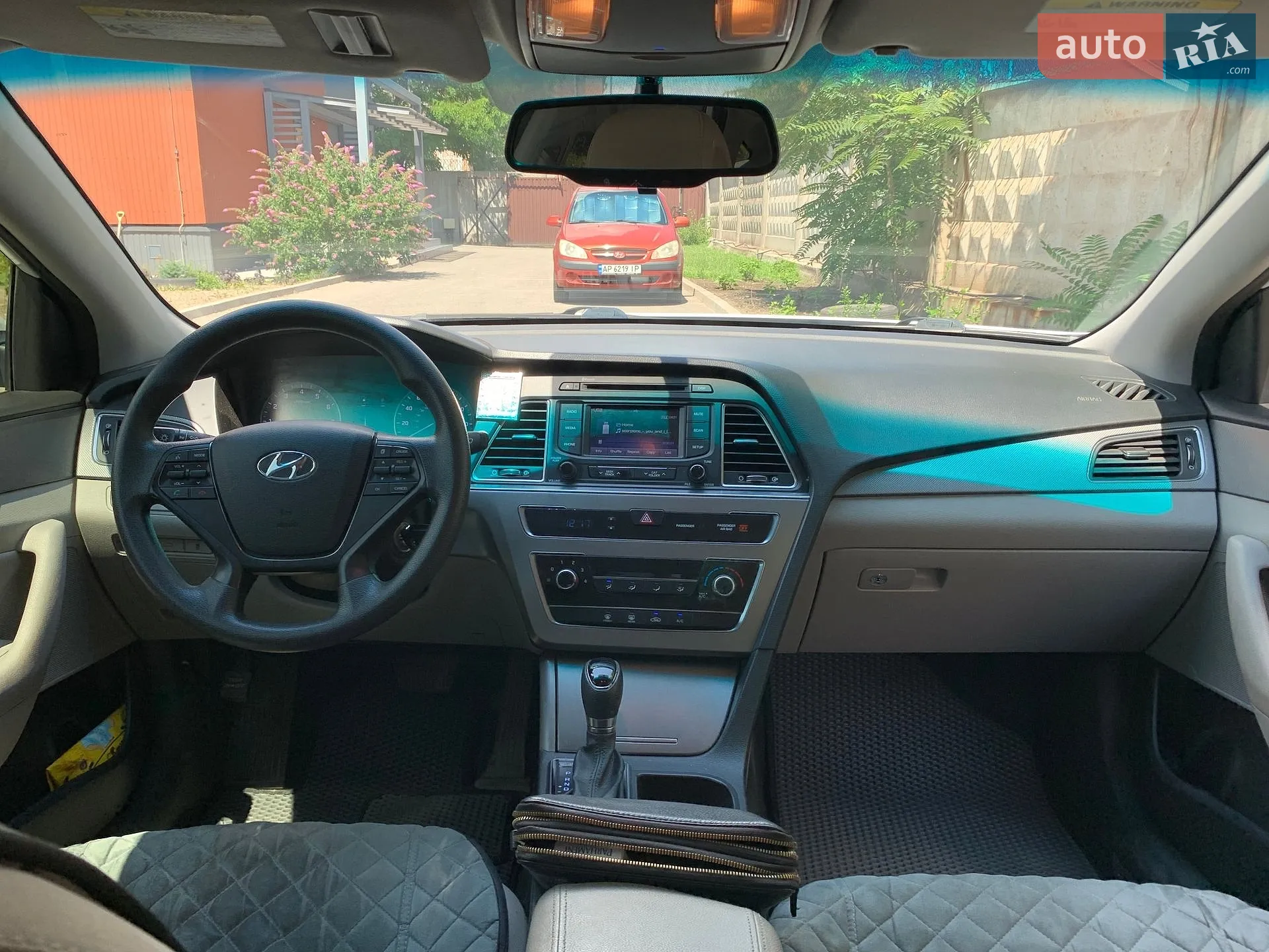 2015 Hyundai Sonata - мініатюра 16