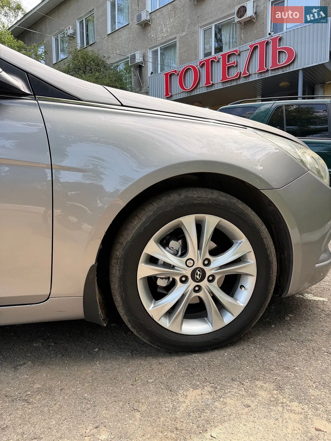 2010 Hyundai Sonata - мініатюра 9