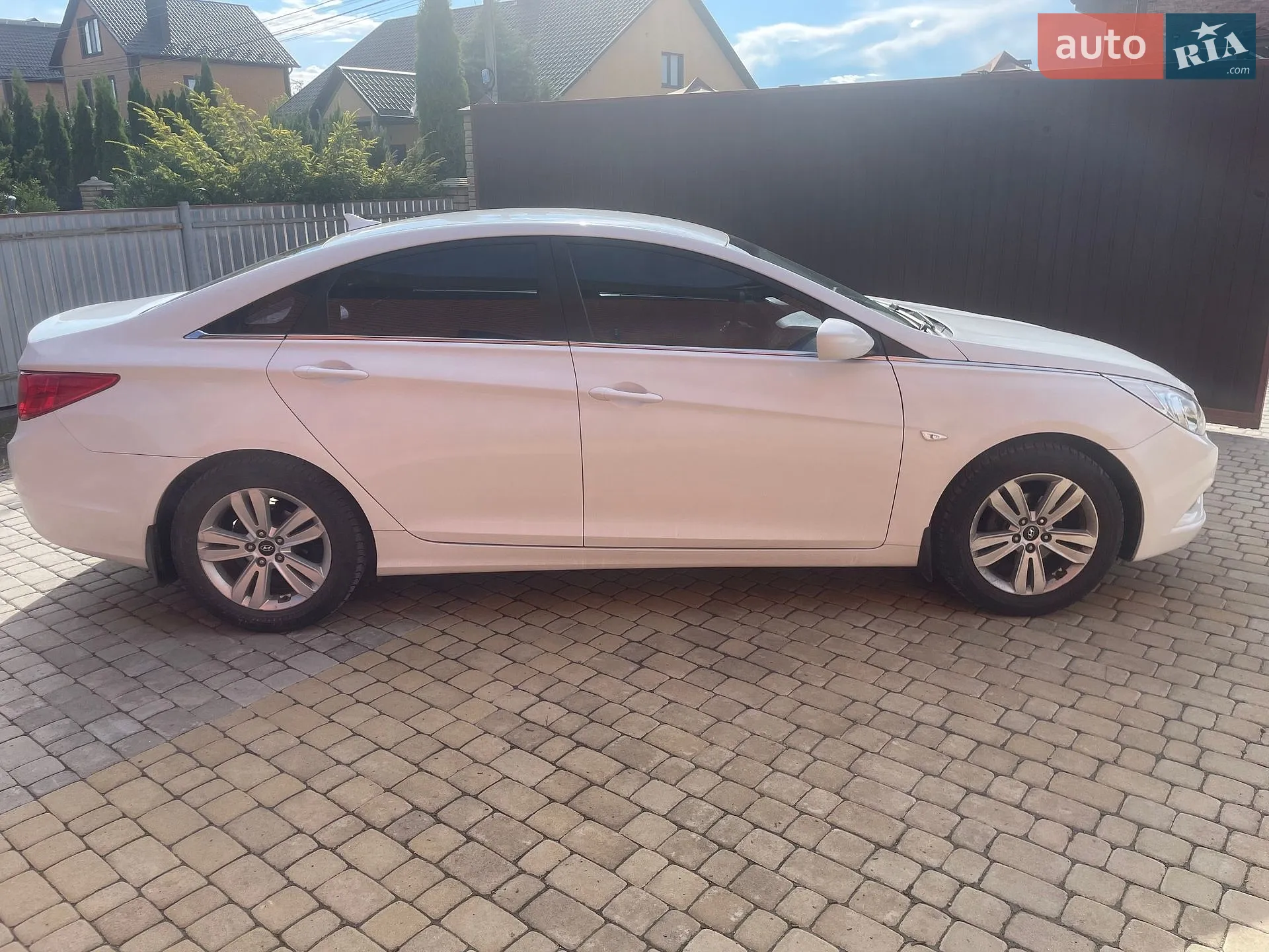 2010 Hyundai Sonata - мініатюра 6